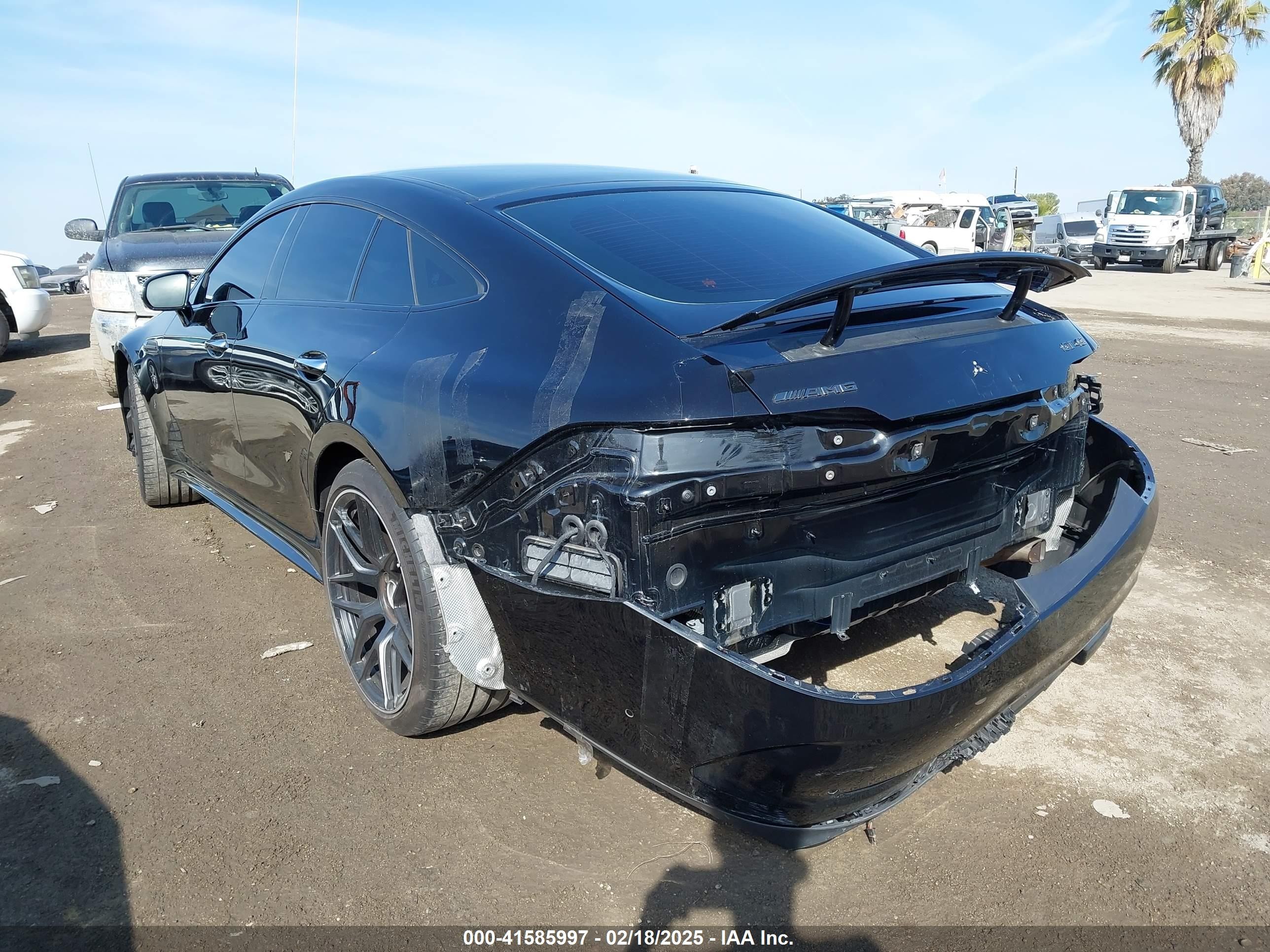 2023 Mercedes-benz Amg Gt 43 4-door Coupe   Black vin: W1K7X5KB3PA055588