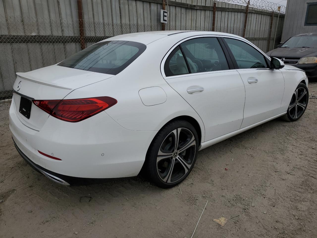 2024 Mercedes-benz C 300 White vin: W1KAF4GB0RR199776