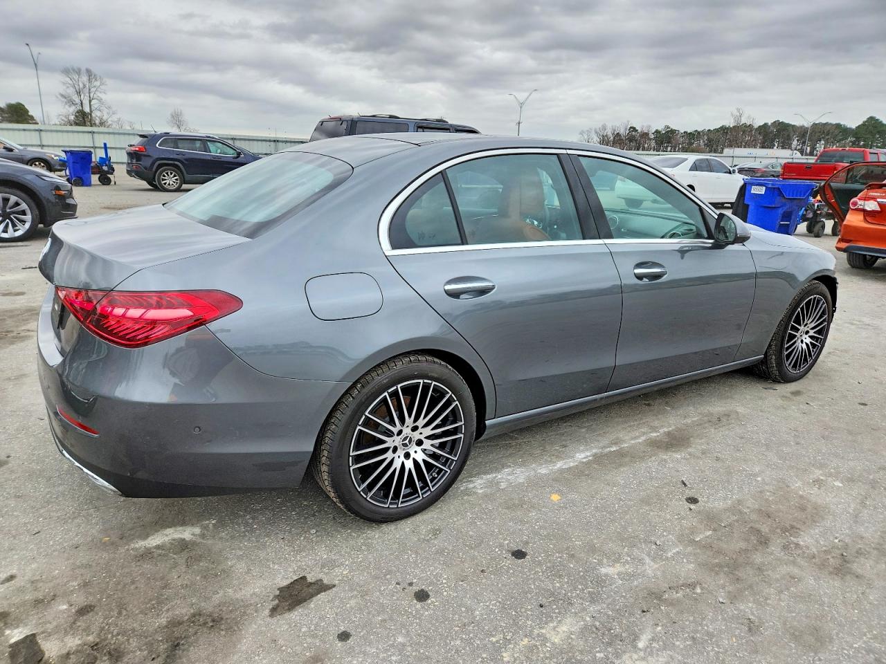 2024 Mercedes-benz C 300 Silver vin: W1KAF4GB1RR235202