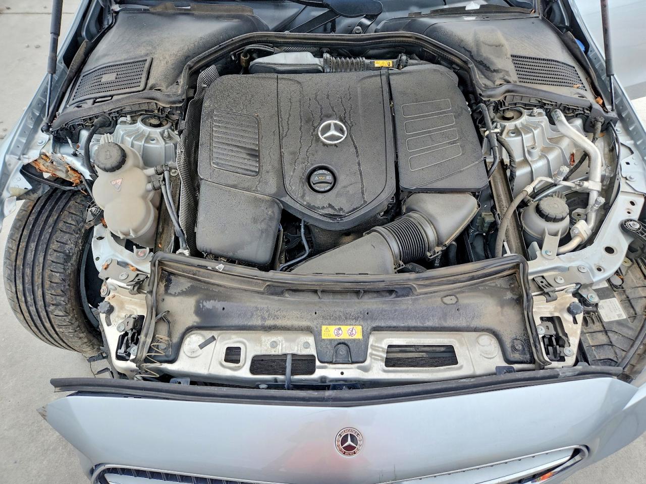 2024 Mercedes-benz C 300 Silver vin: W1KAF4GB2RR182462