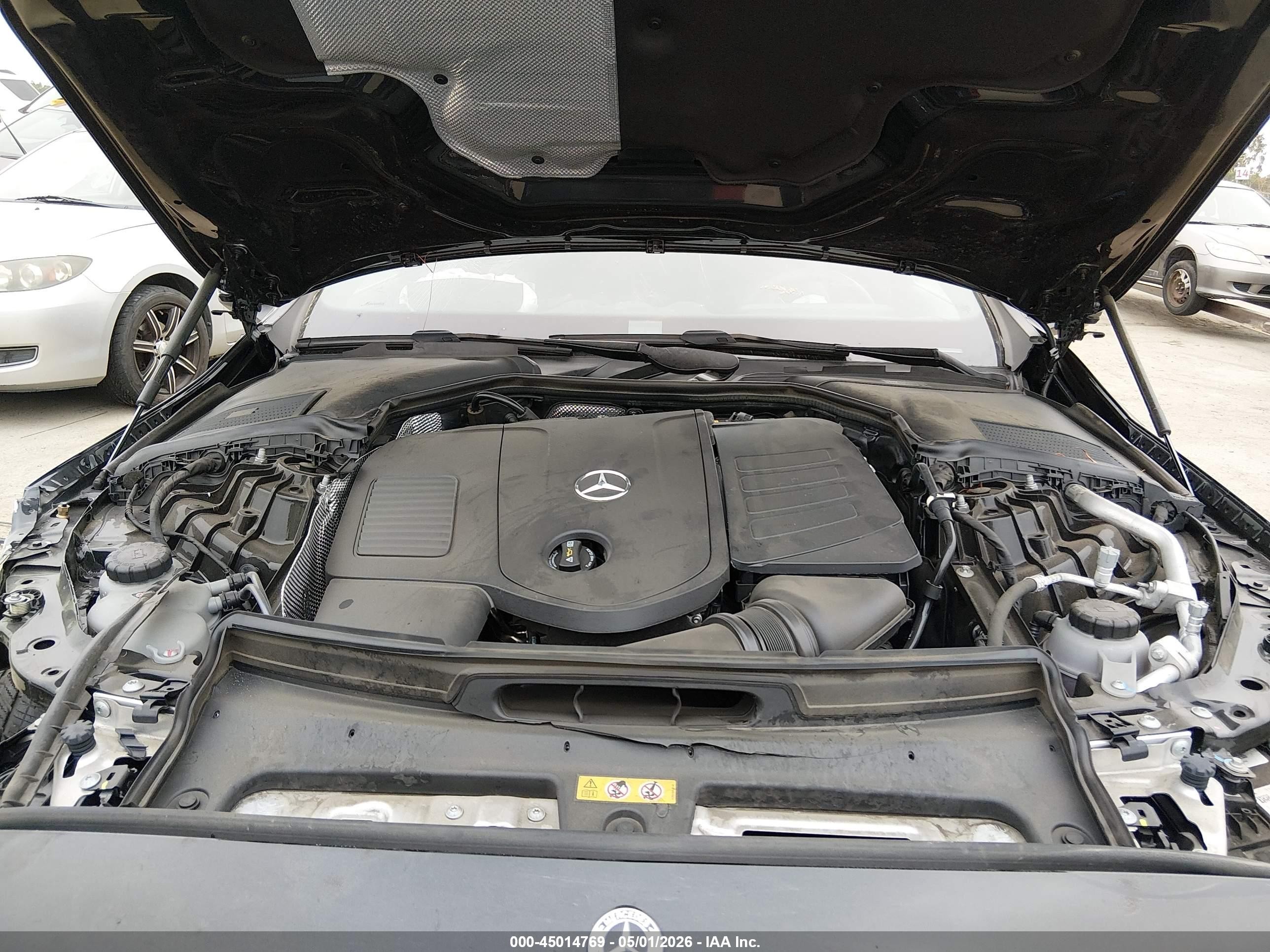 2024 Mercedes-benz C 300   Черный vin: W1KAF4GB3RR214075