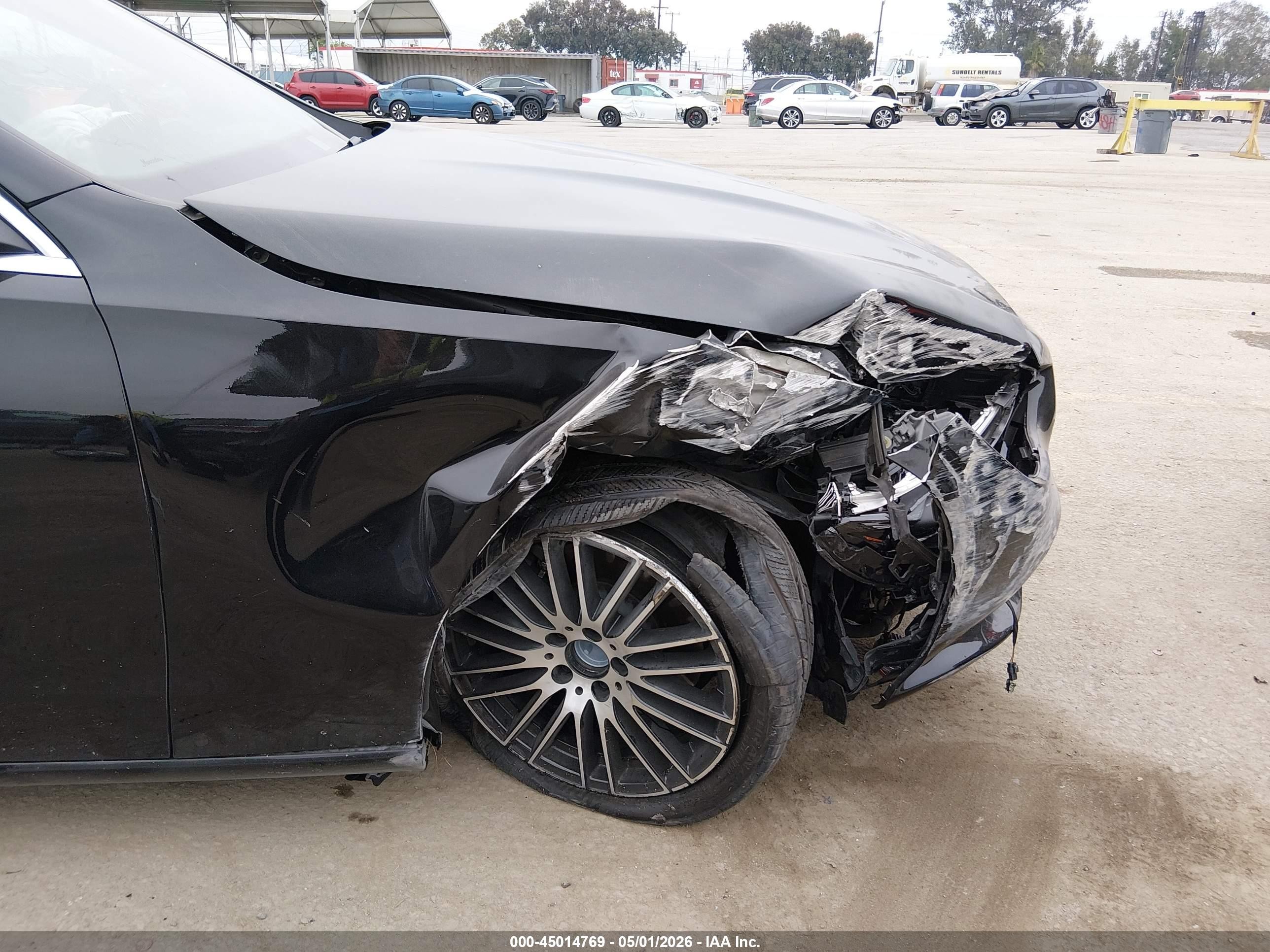 2024 Mercedes-benz C 300   Черный vin: W1KAF4GB3RR214075