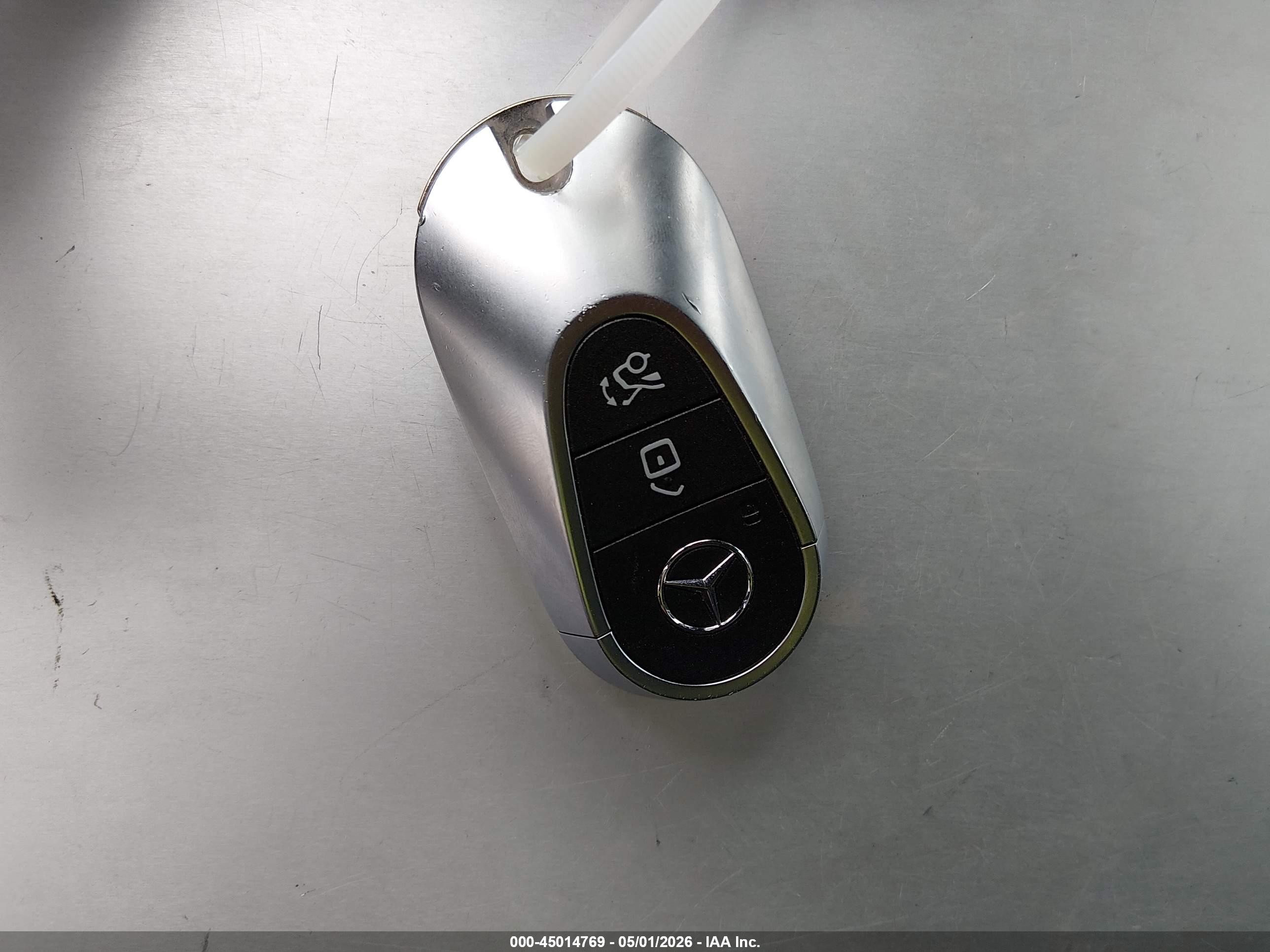 2024 Mercedes-benz C 300   Черный vin: W1KAF4GB3RR214075