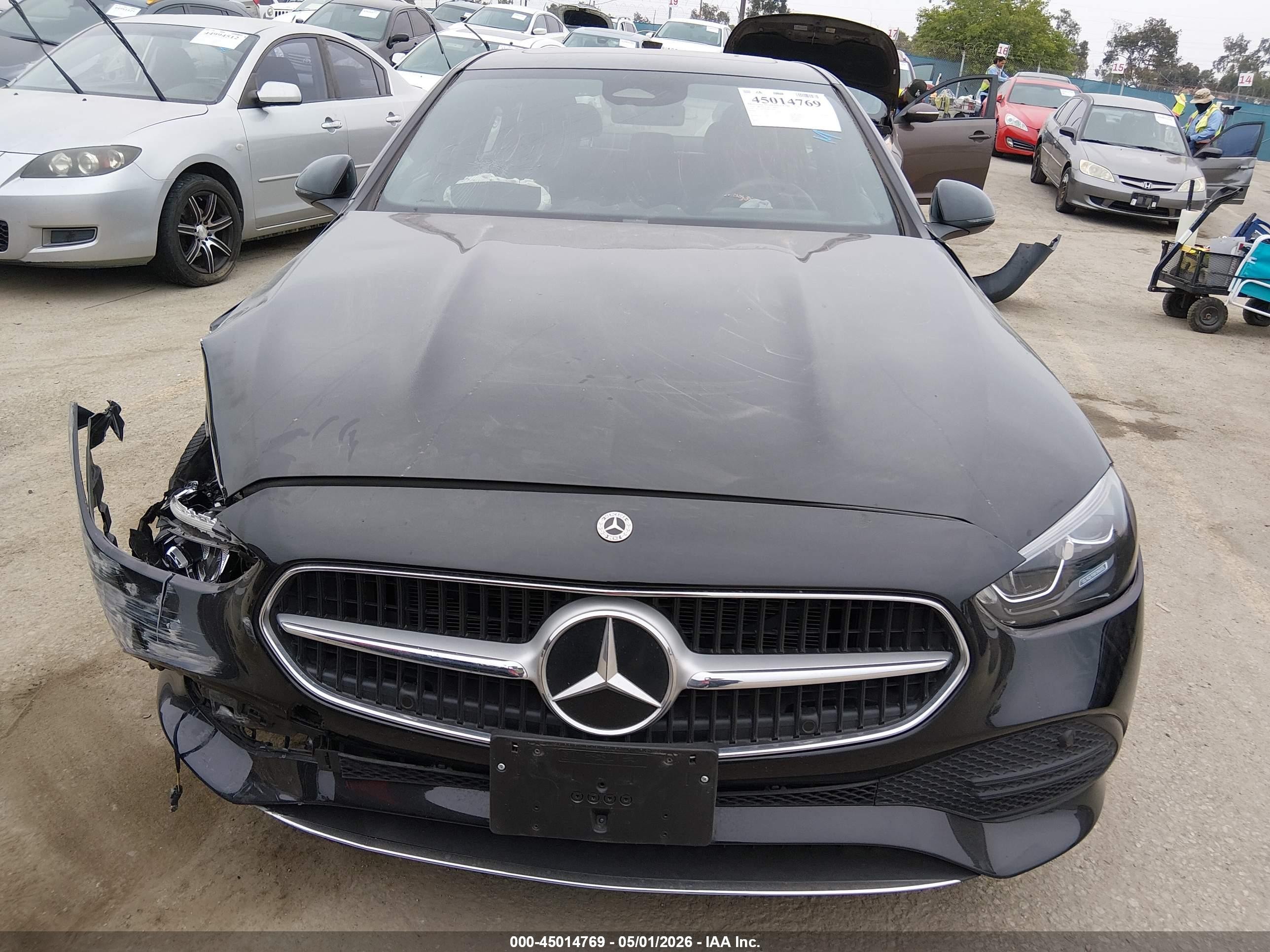 2024 Mercedes-benz C 300   Черный vin: W1KAF4GB3RR214075