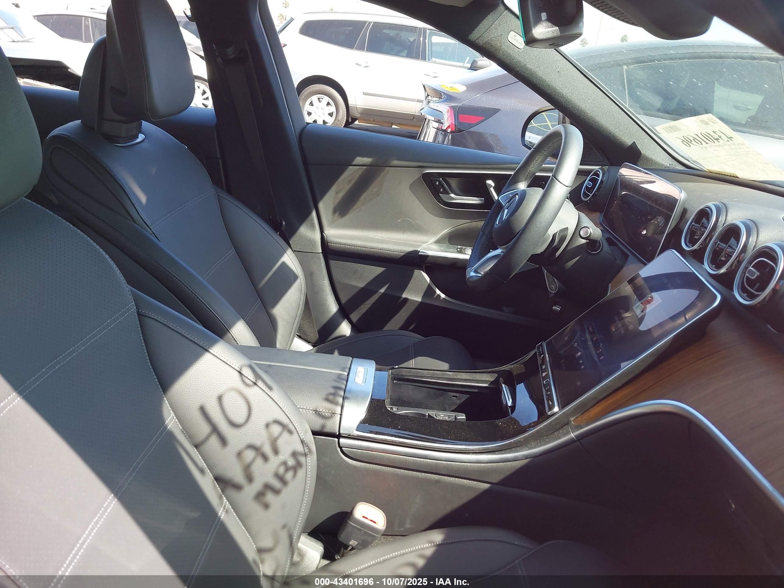 2025 Mercedes-benz C 300   Black vin: W1KAF4GB4SR238973