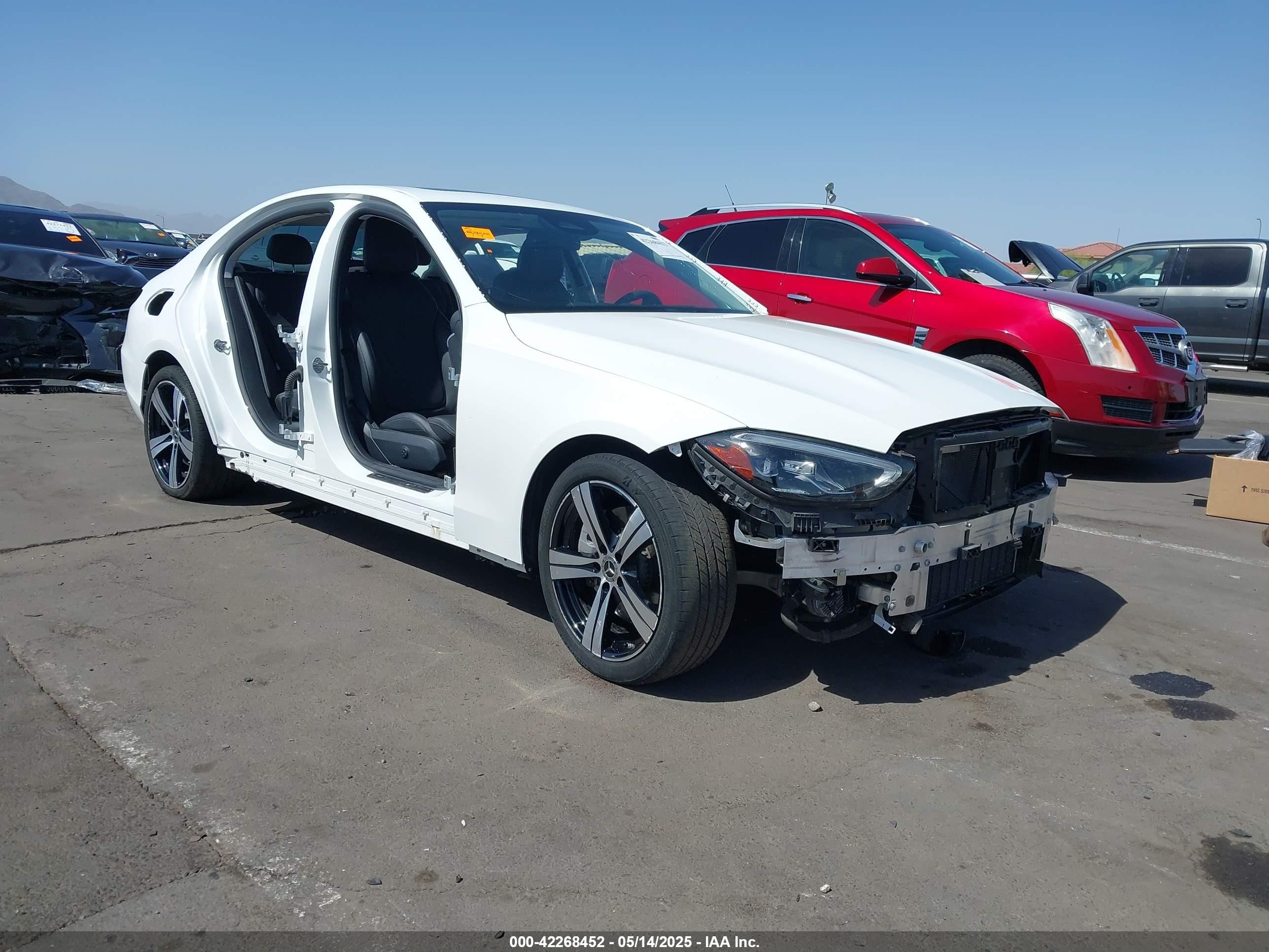 2022 Mercedes-benz C 300 Sedan Белый vin: W1KAF4GB5NR010940