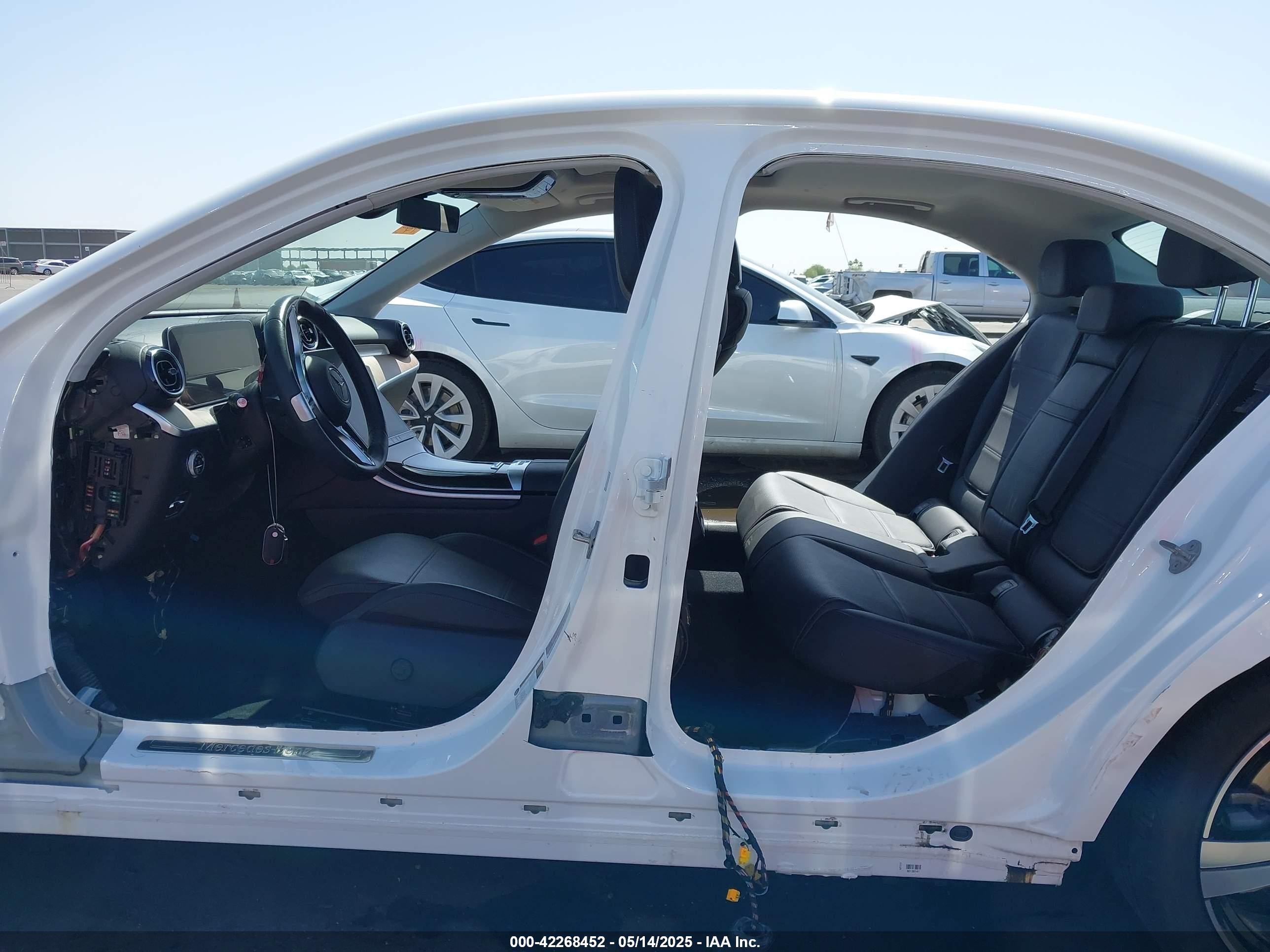 2022 Mercedes-benz C 300 Sedan Белый vin: W1KAF4GB5NR010940