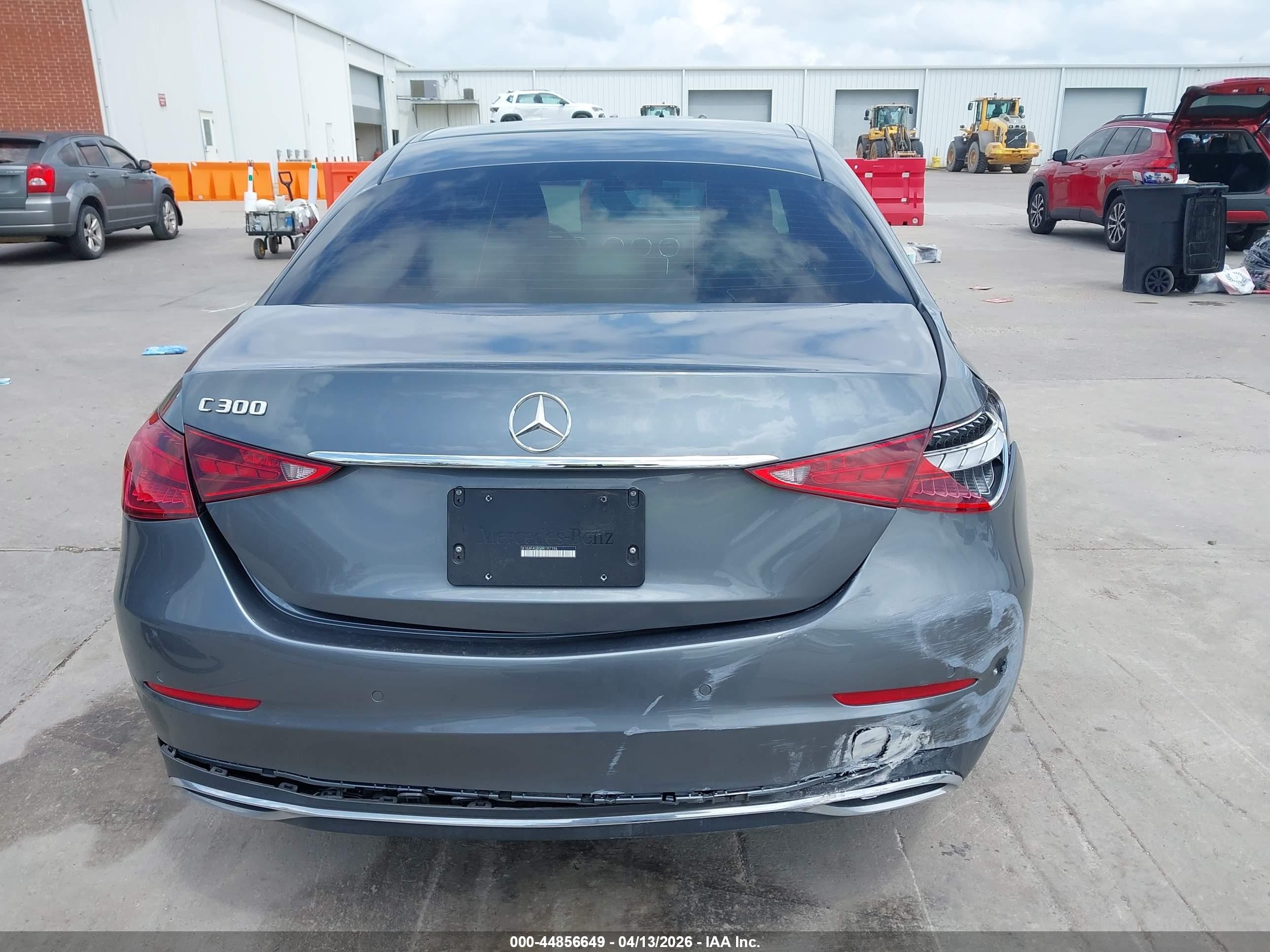 2024 Mercedes-benz C 300   Серый vin: W1KAF4GB5RR197196
