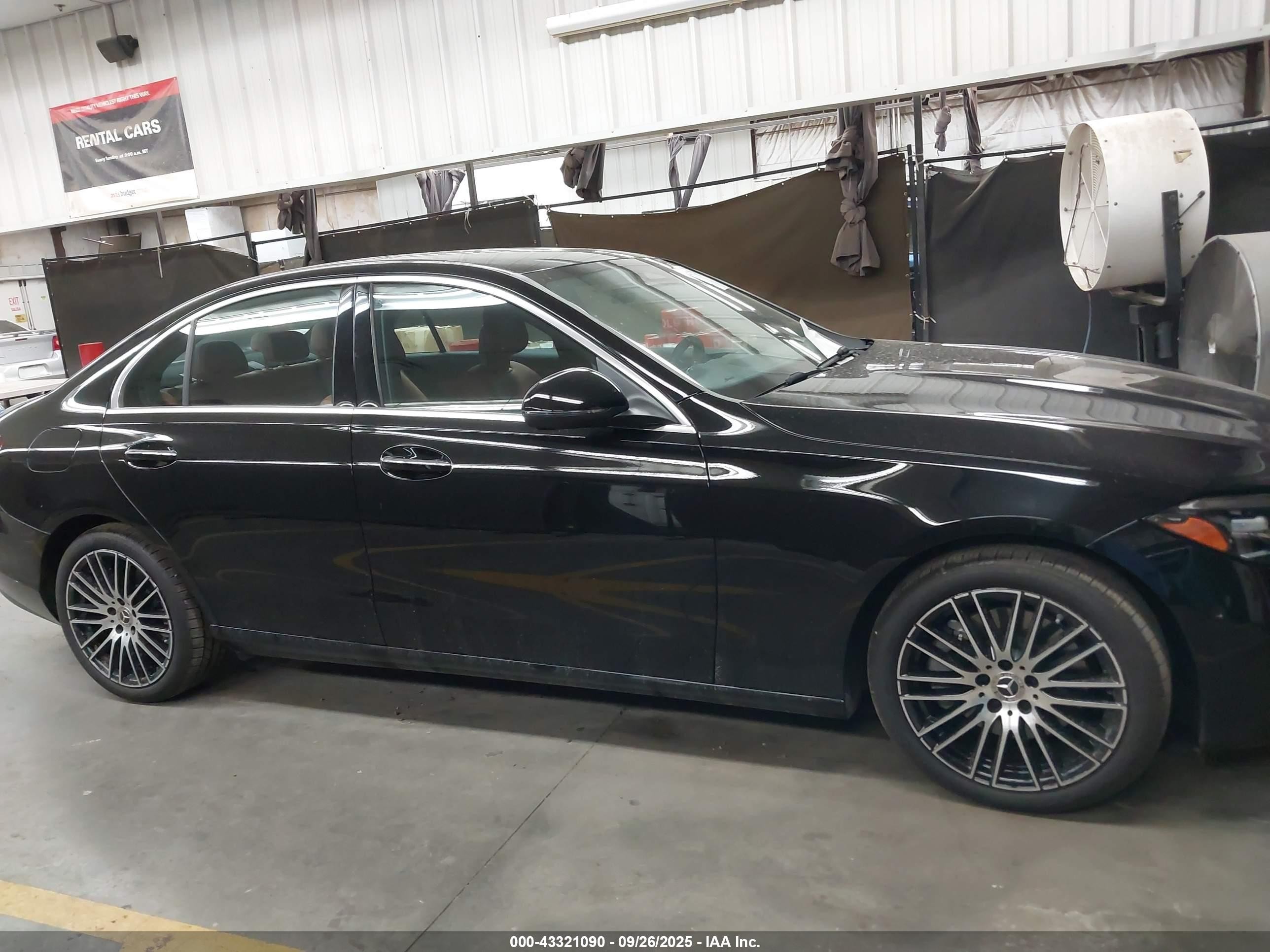 2025 Mercedes-benz C 300   Black vin: W1KAF4GBXSR257799