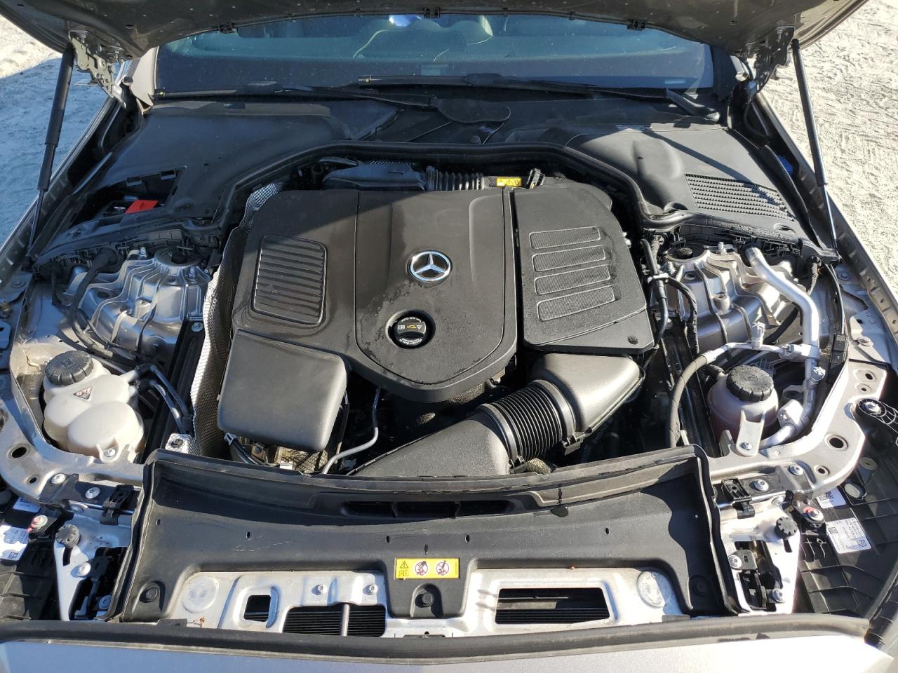 2024 Mercedes-benz C 300 4matic Beige vin: W1KAF4HB0RR185990