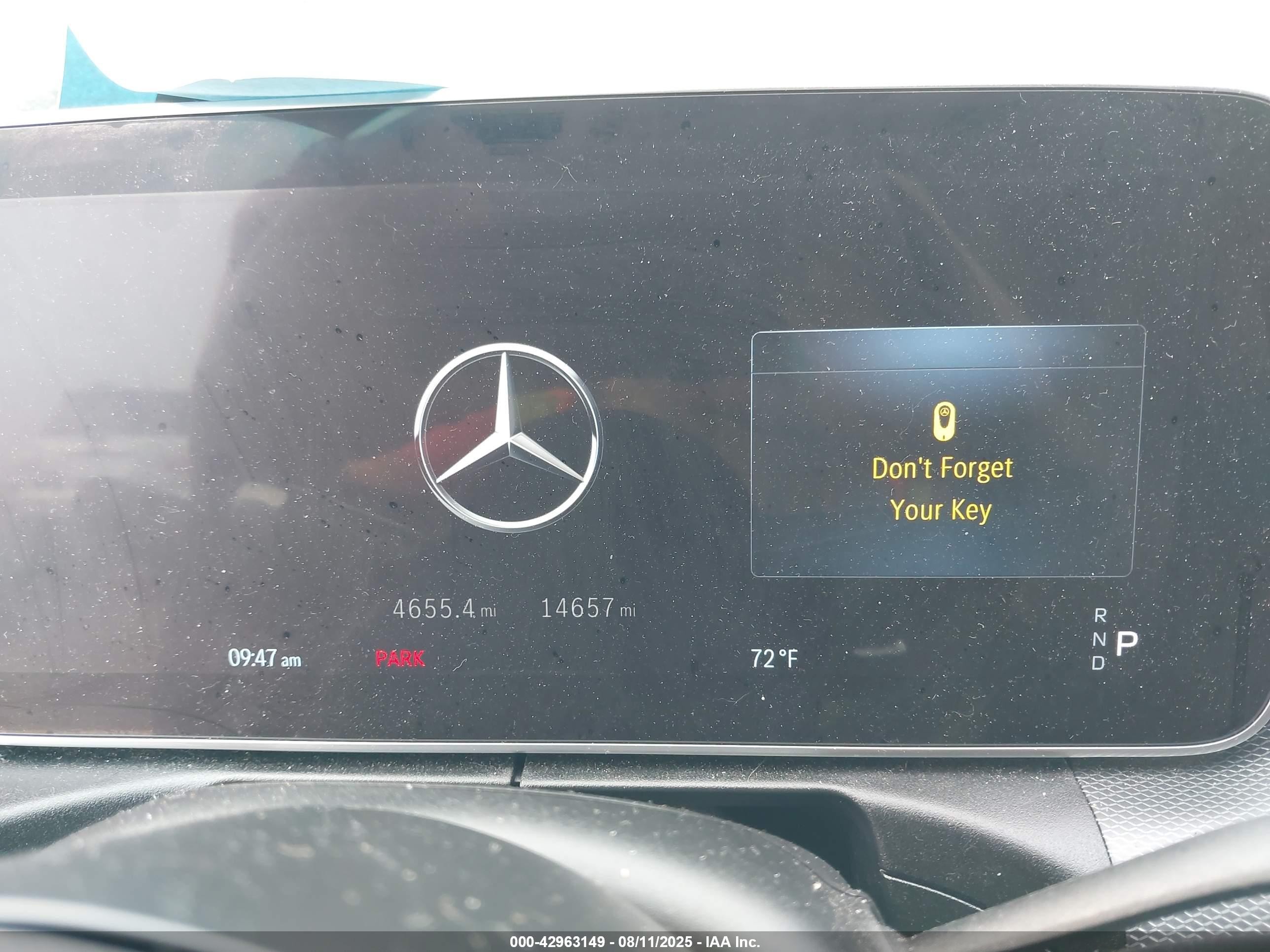 2024 Mercedes-benz C 300   Синий vin: W1KAF4HB3RR213359