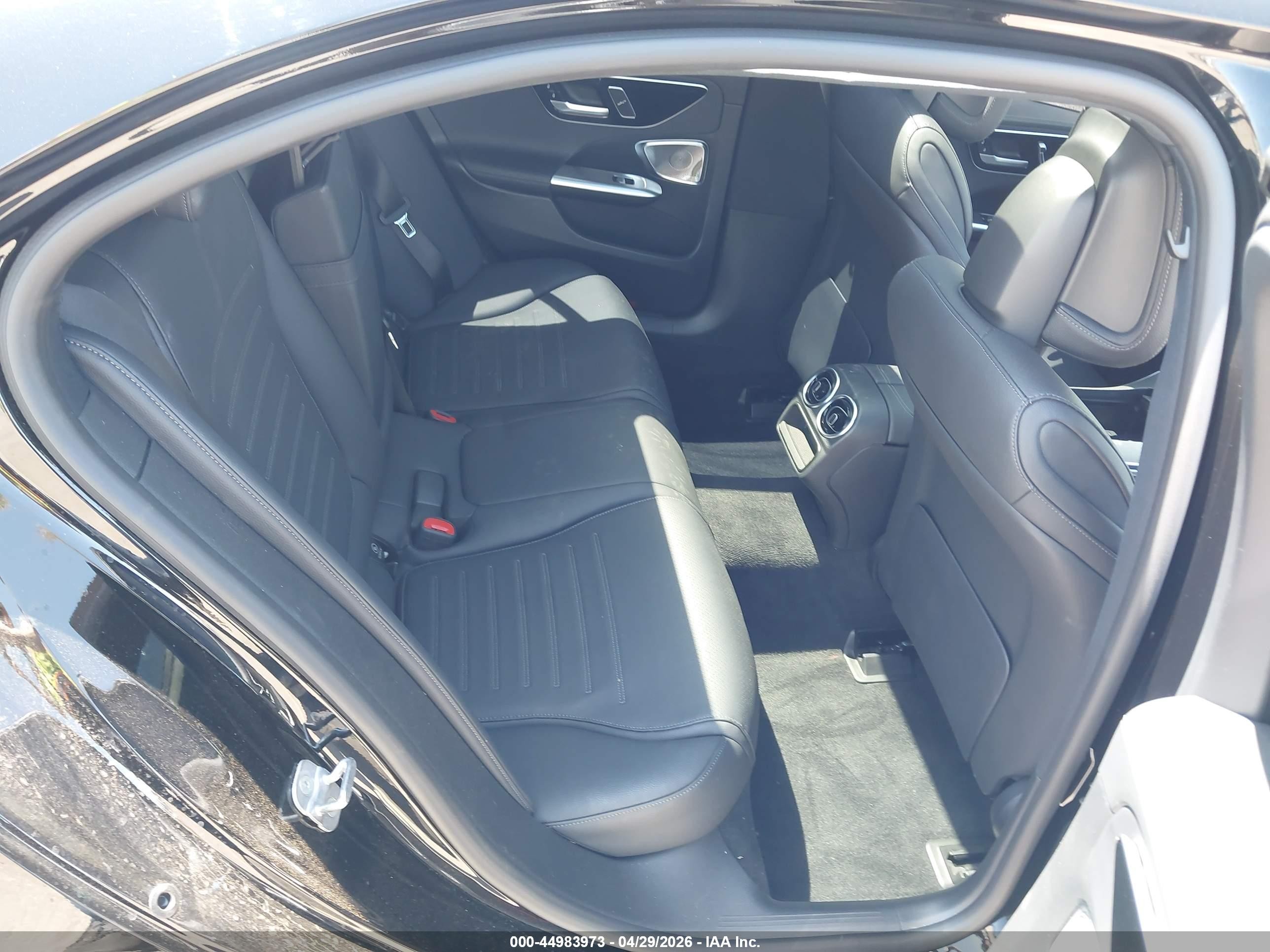 2024 Mercedes-benz C 300 Черный vin: W1KAF4HB7RR182262