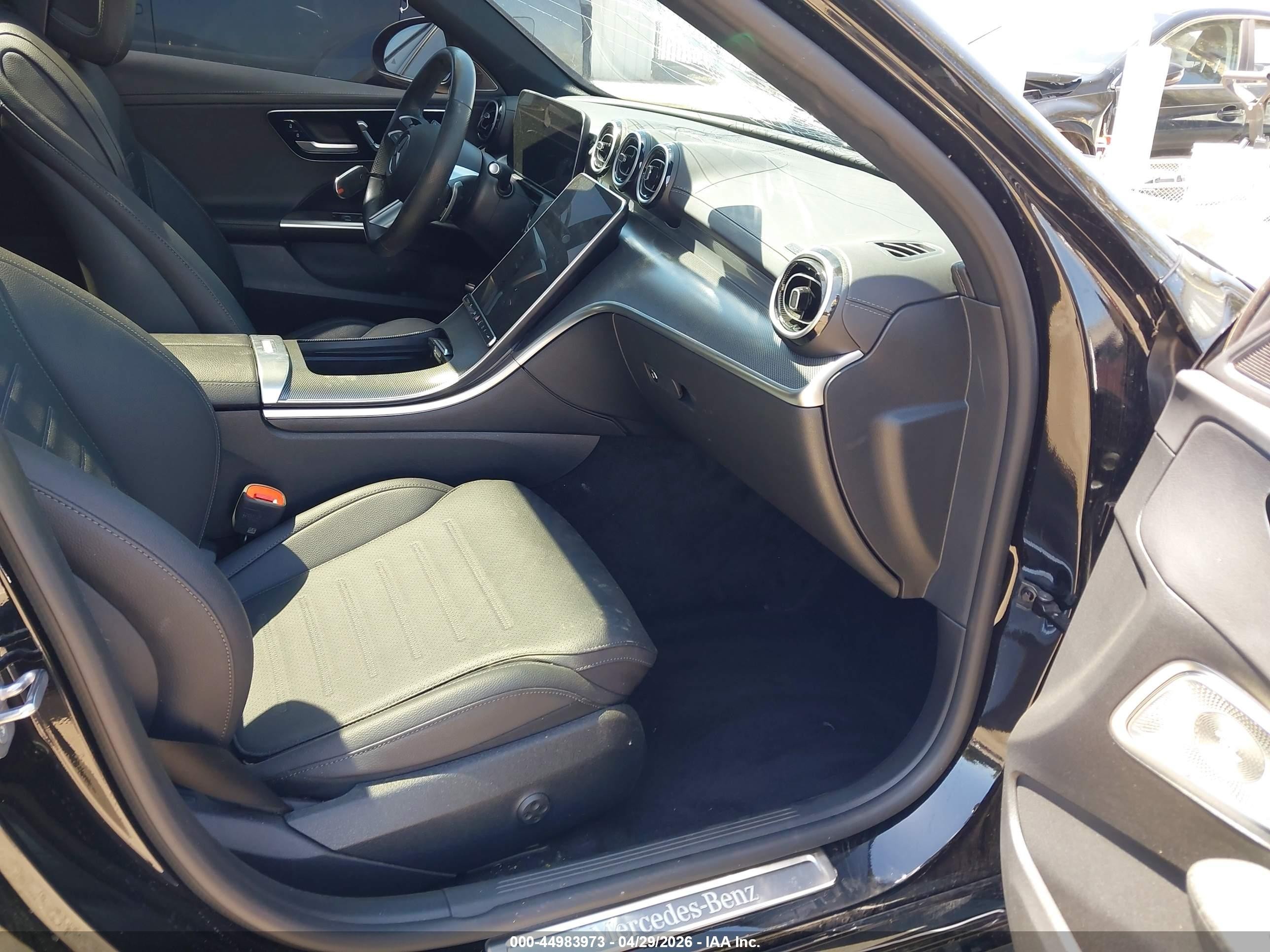 2024 Mercedes-benz C 300 Черный vin: W1KAF4HB7RR182262