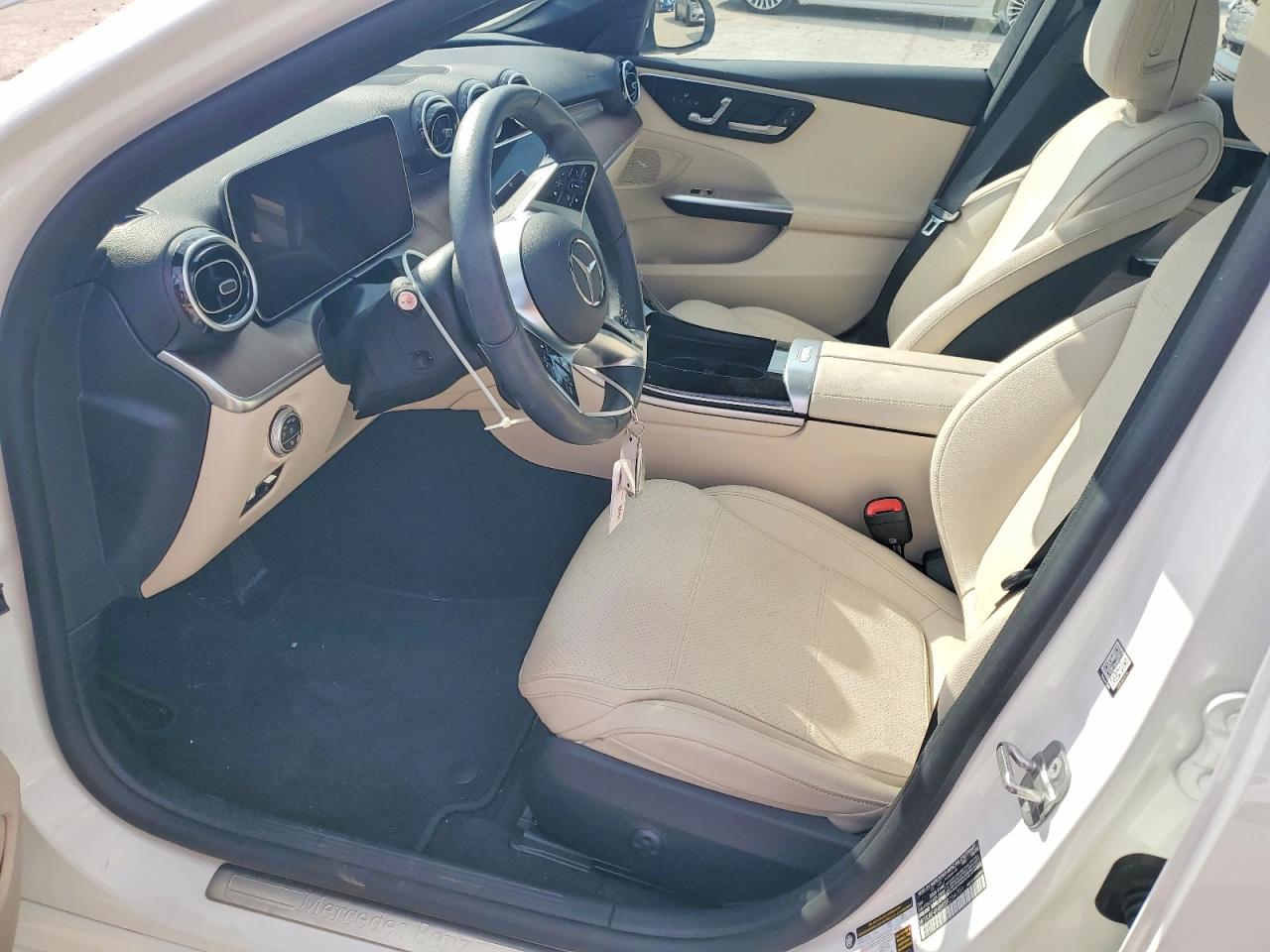 2025 Mercedes-benz C 300 4matic White vin: W1KAF4HB9SR254701