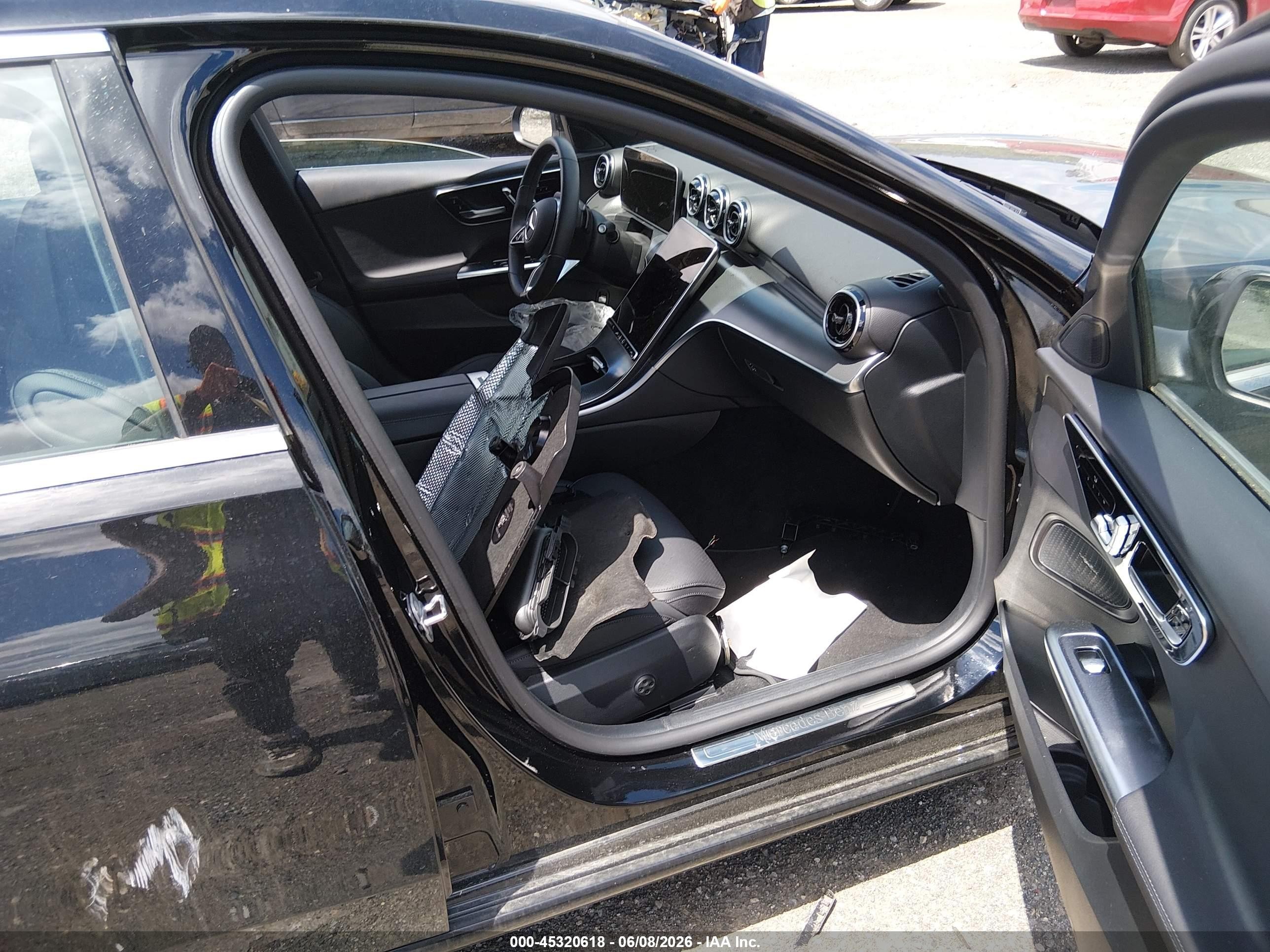 2025 Mercedes-benz C 300   Black vin: W1KAF4HBXSR291627