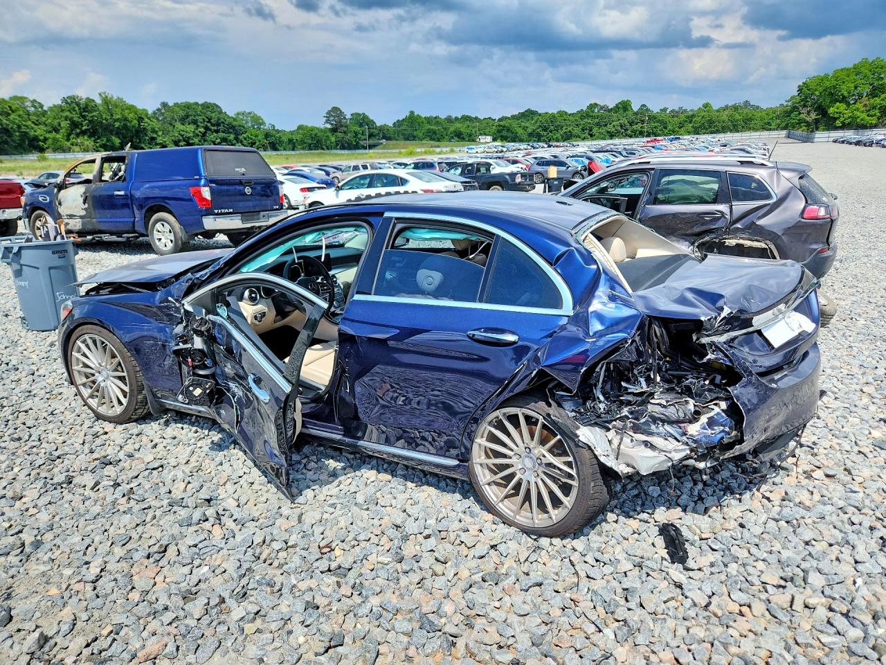 2021 Mercedes-benz C 300 Синий vin: W1KWF8D86MR647805