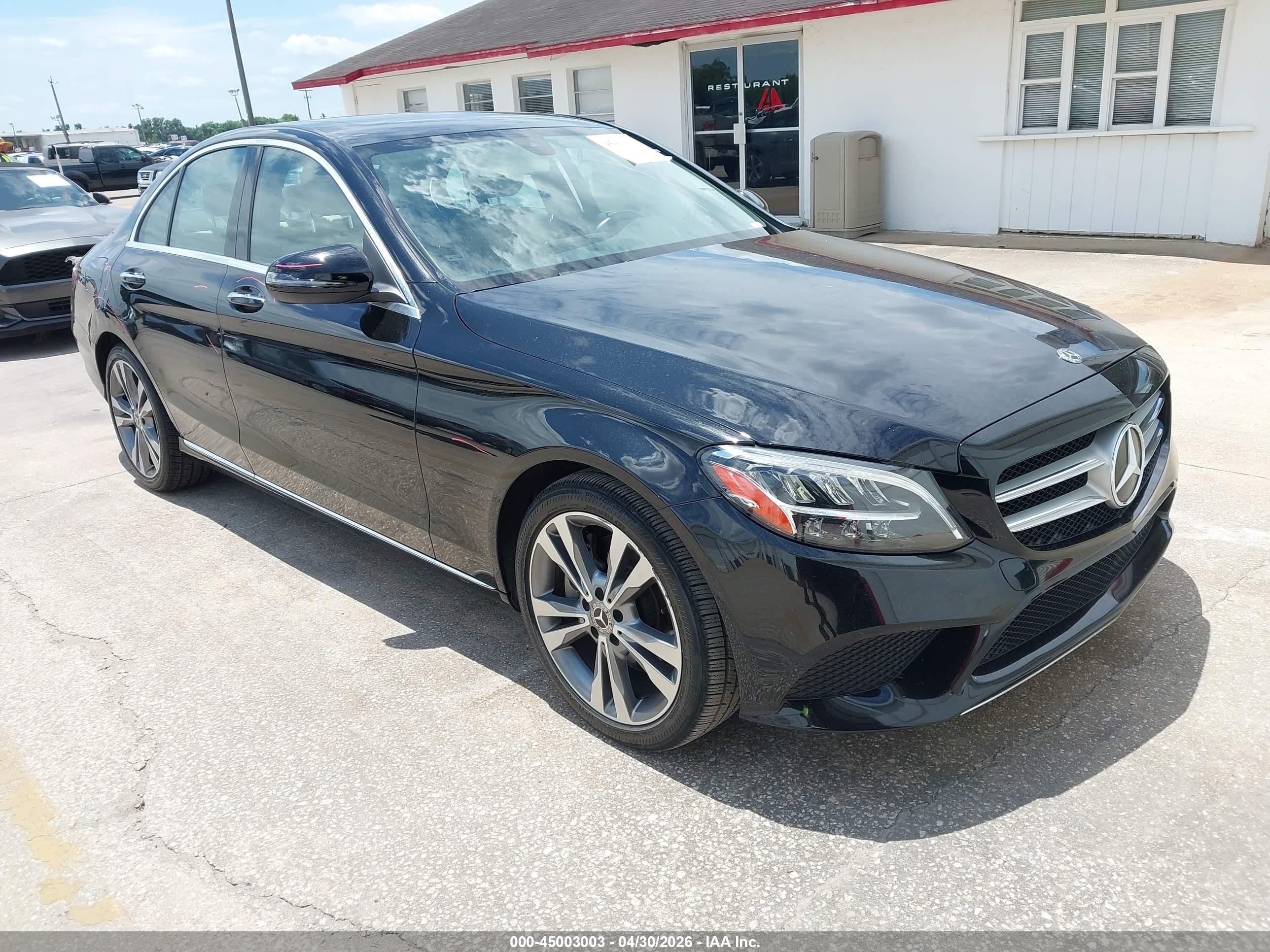 2020 Mercedes-benz C 300   Black vin: W1KWF8DB3LR571393