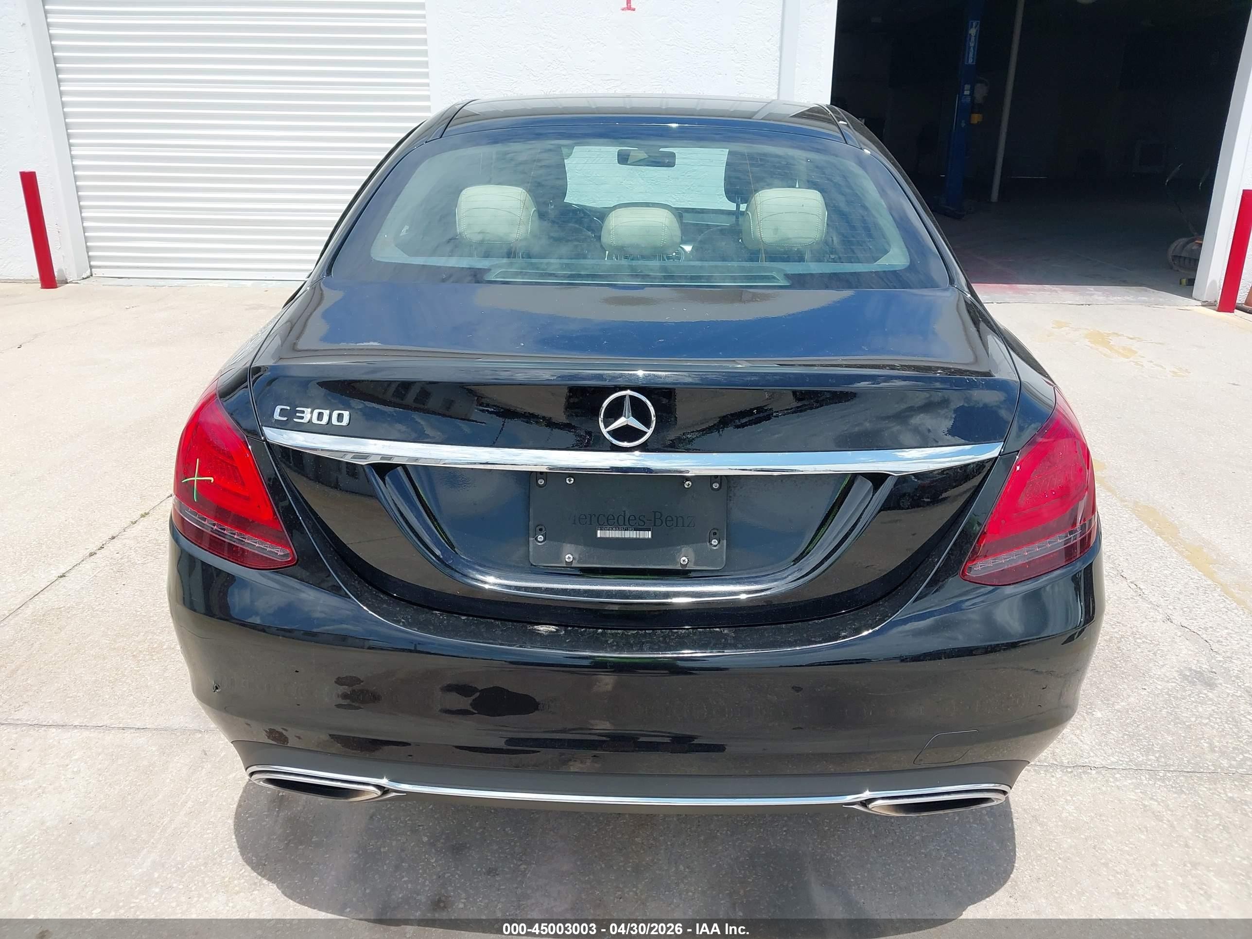2020 Mercedes-benz C 300   Black vin: W1KWF8DB3LR571393