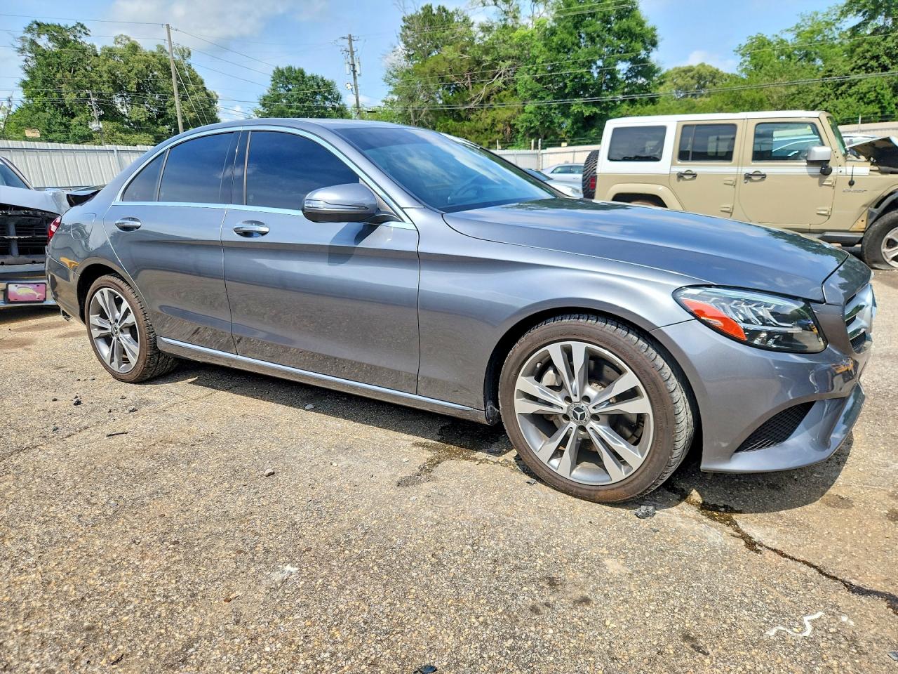 2021 Mercedes-benz C 300 Charcoal vin: W1KWF8DB5MR618750