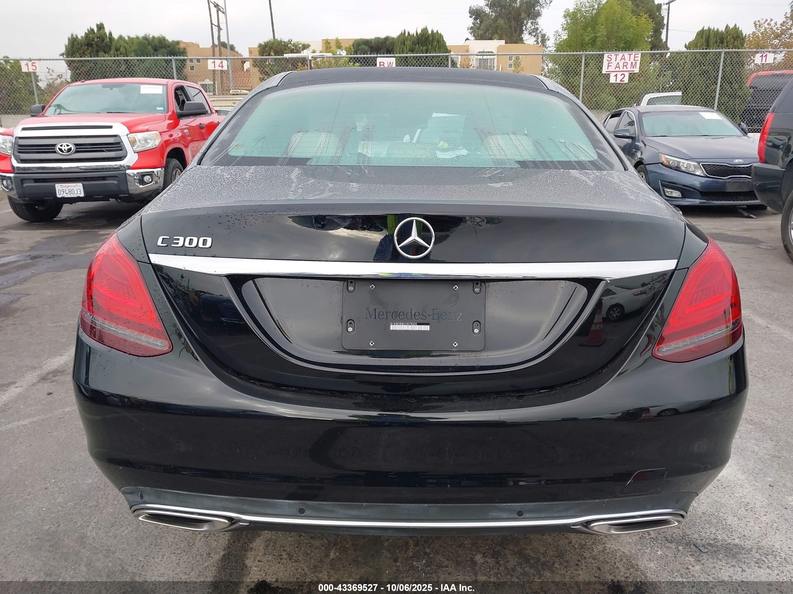 2020 Mercedes-benz C 300   Black vin: W1KWF8DB7LR578329