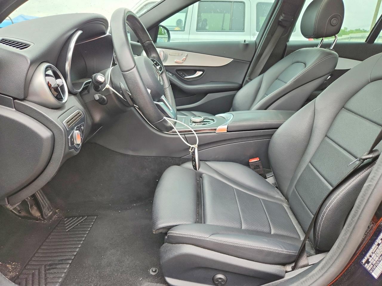 2021 Mercedes-benz C 300 Черный vin: W1KWF8DB7MR645870