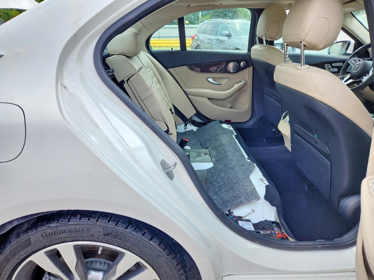 2020 Mercedes-benz C 300 Белый vin: W1KWF8DB9LR602985
