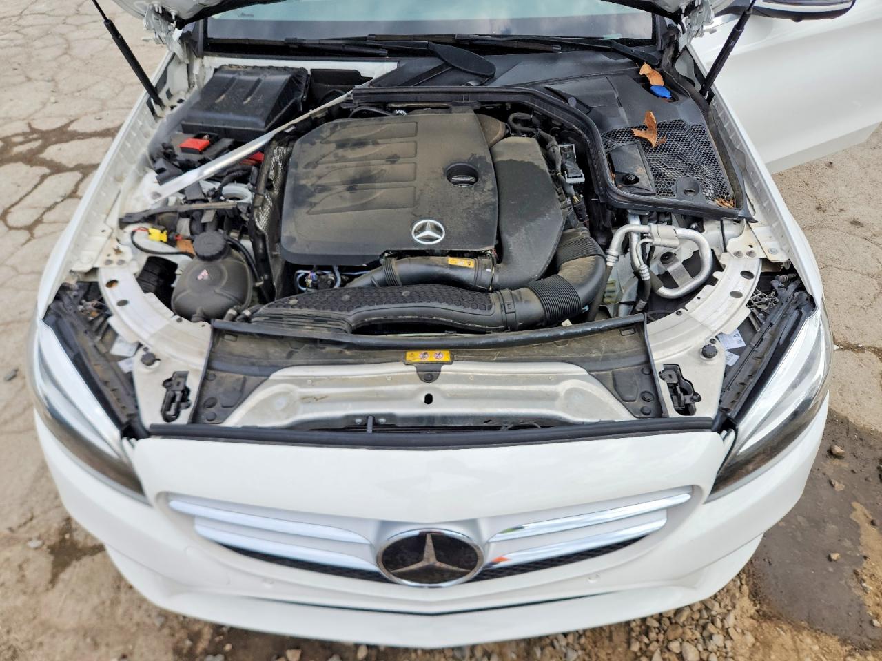 2020 Mercedes-benz C 300 Белый vin: W1KWF8DB9LR602985