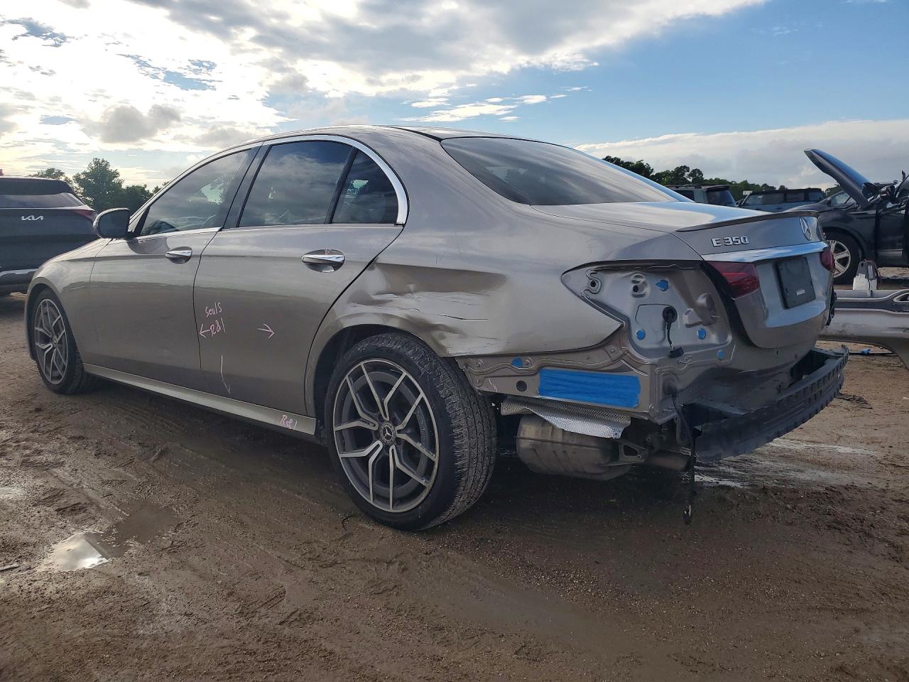 2021 Mercedes-benz E 350 Silver vin: W1KZF8DB0MA899125