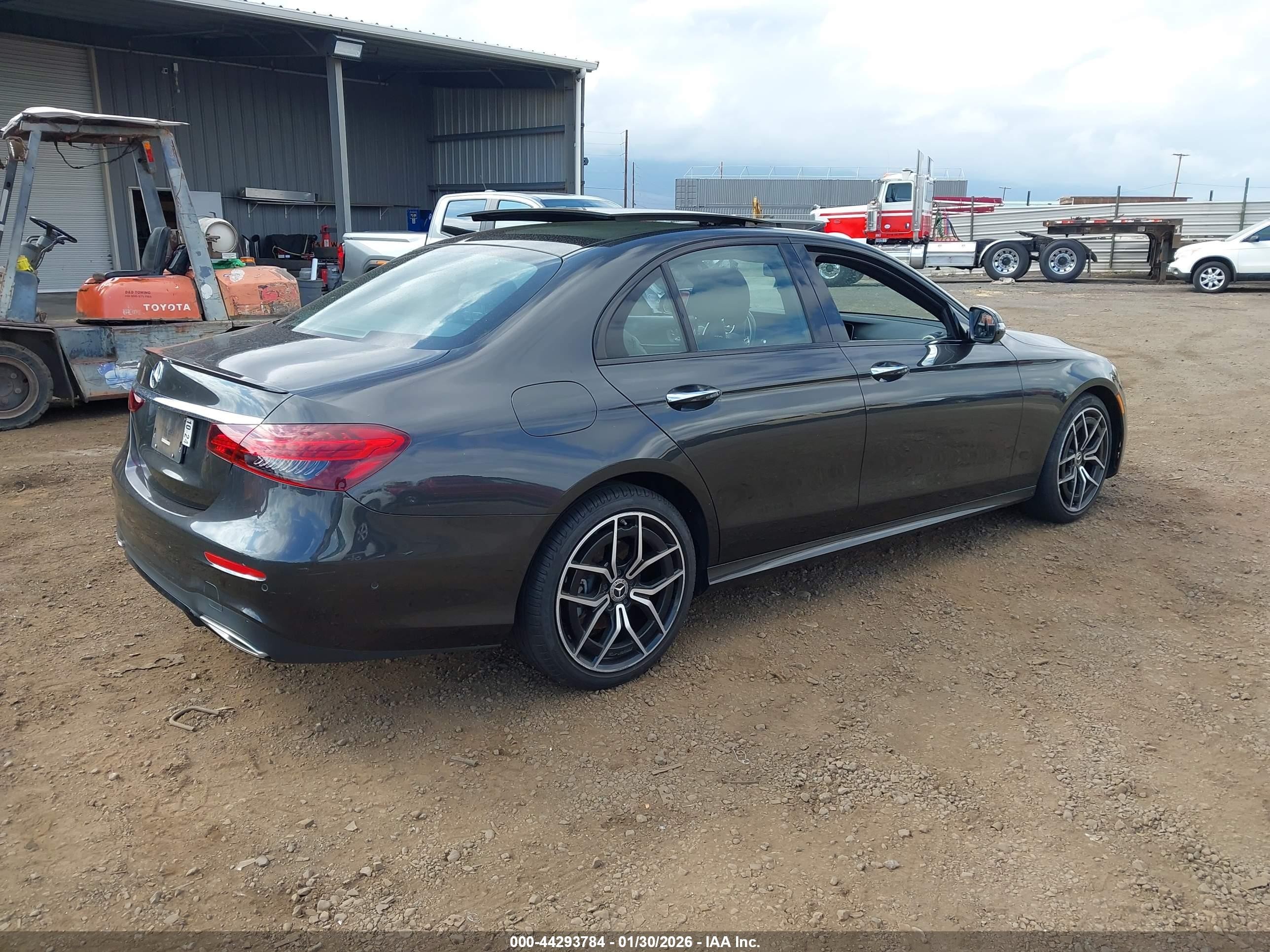 2022 Mercedes-benz E 350   Gray vin: W1KZF8DB0NB097962