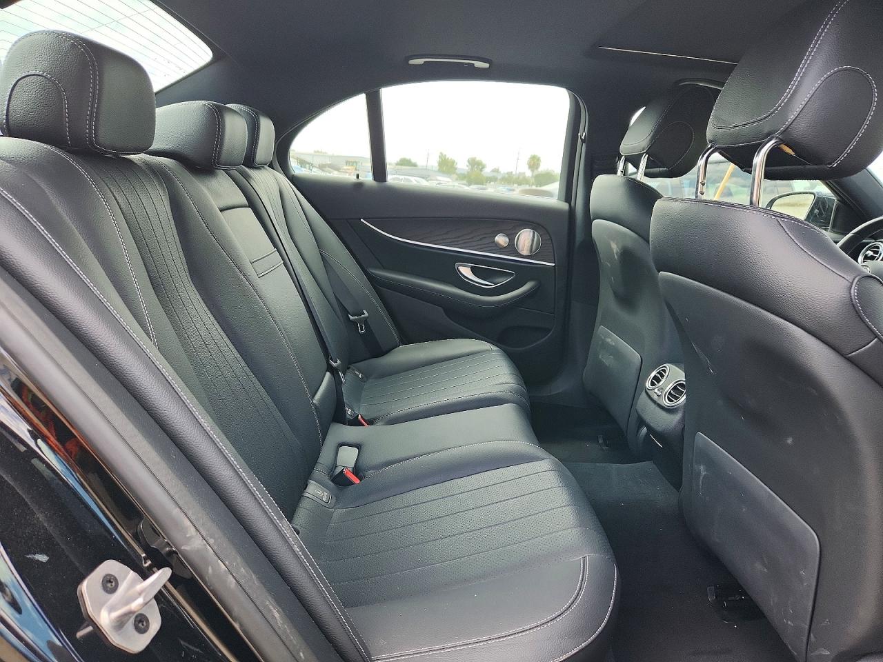 2023 Mercedes-benz E 350 Черный vin: W1KZF8DB0PB188085