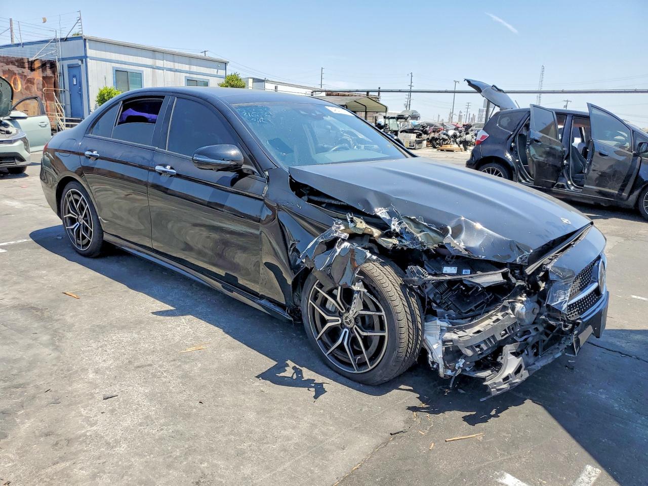 2022 Mercedes-benz E 350 Black vin: W1KZF8DB1NB059141