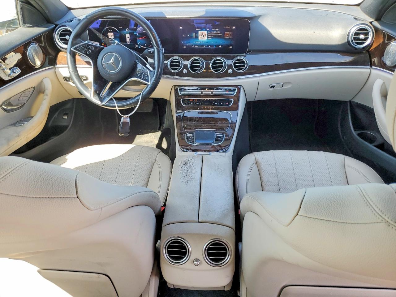 2022 Mercedes-benz E 350 White vin: W1KZF8DB4NB012587