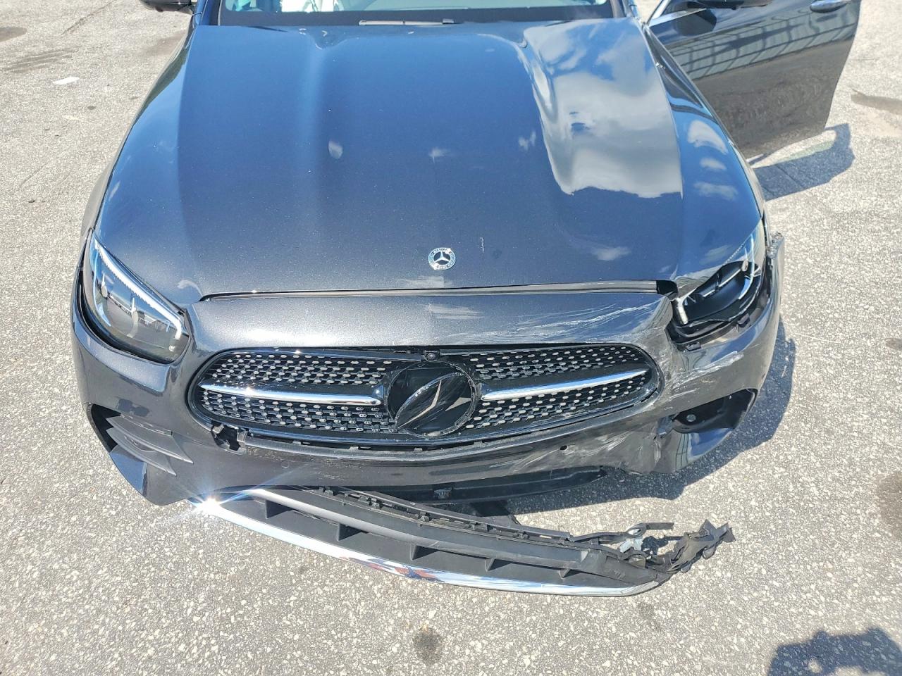 2023 Mercedes-benz E 350 Black vin: W1KZF8DB4PB188476