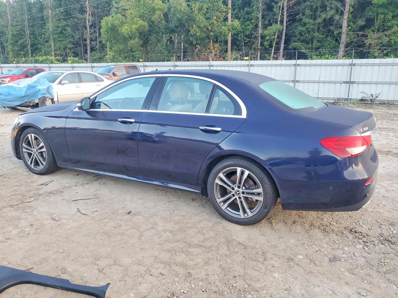 2021 Mercedes-benz 350 Blue vin: W1KZF8DB5MA923497