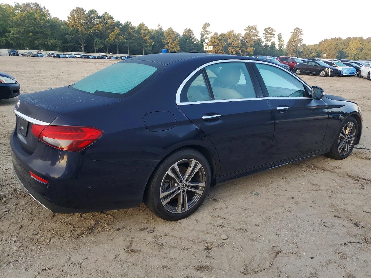 2021 Mercedes-benz 350 Blue vin: W1KZF8DB5MA923497