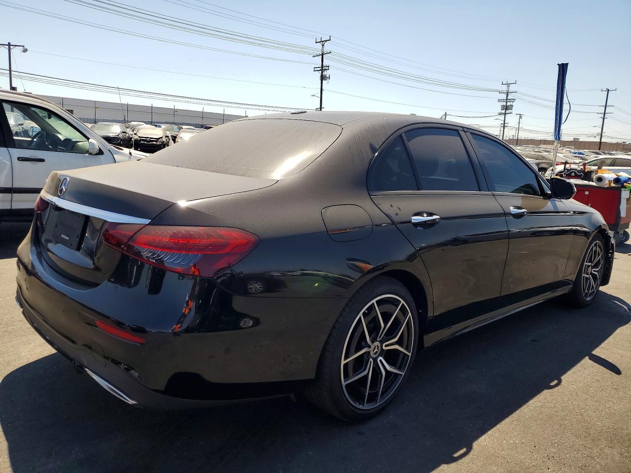 2021 Mercedes-benz E 350 Черный vin: W1KZF8DB5MA947895