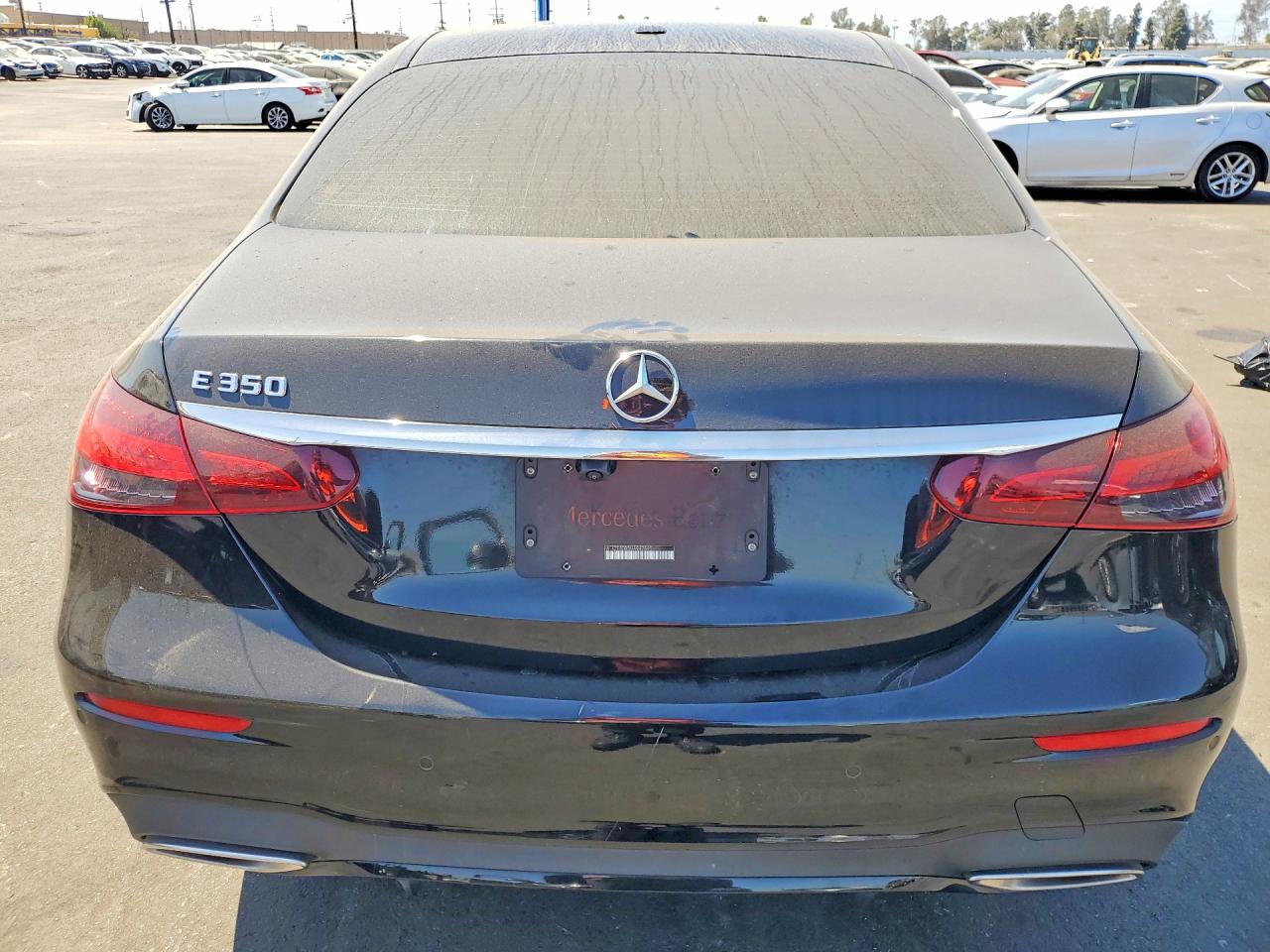 2021 Mercedes-benz E 350 Черный vin: W1KZF8DB5MA947895