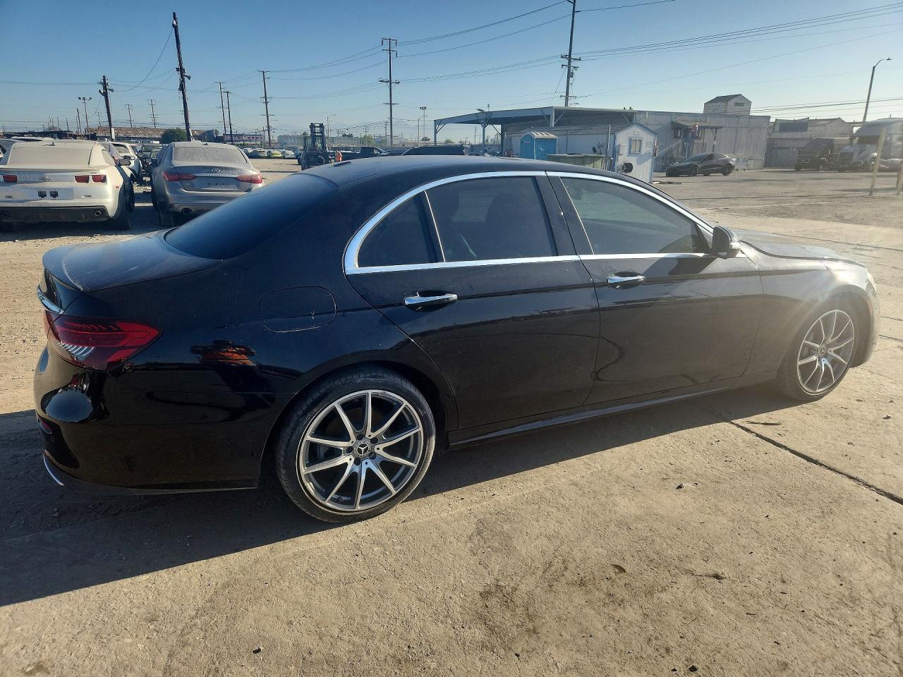 2022 Mercedes-benz E 350 Black vin: W1KZF8DB7NB010736