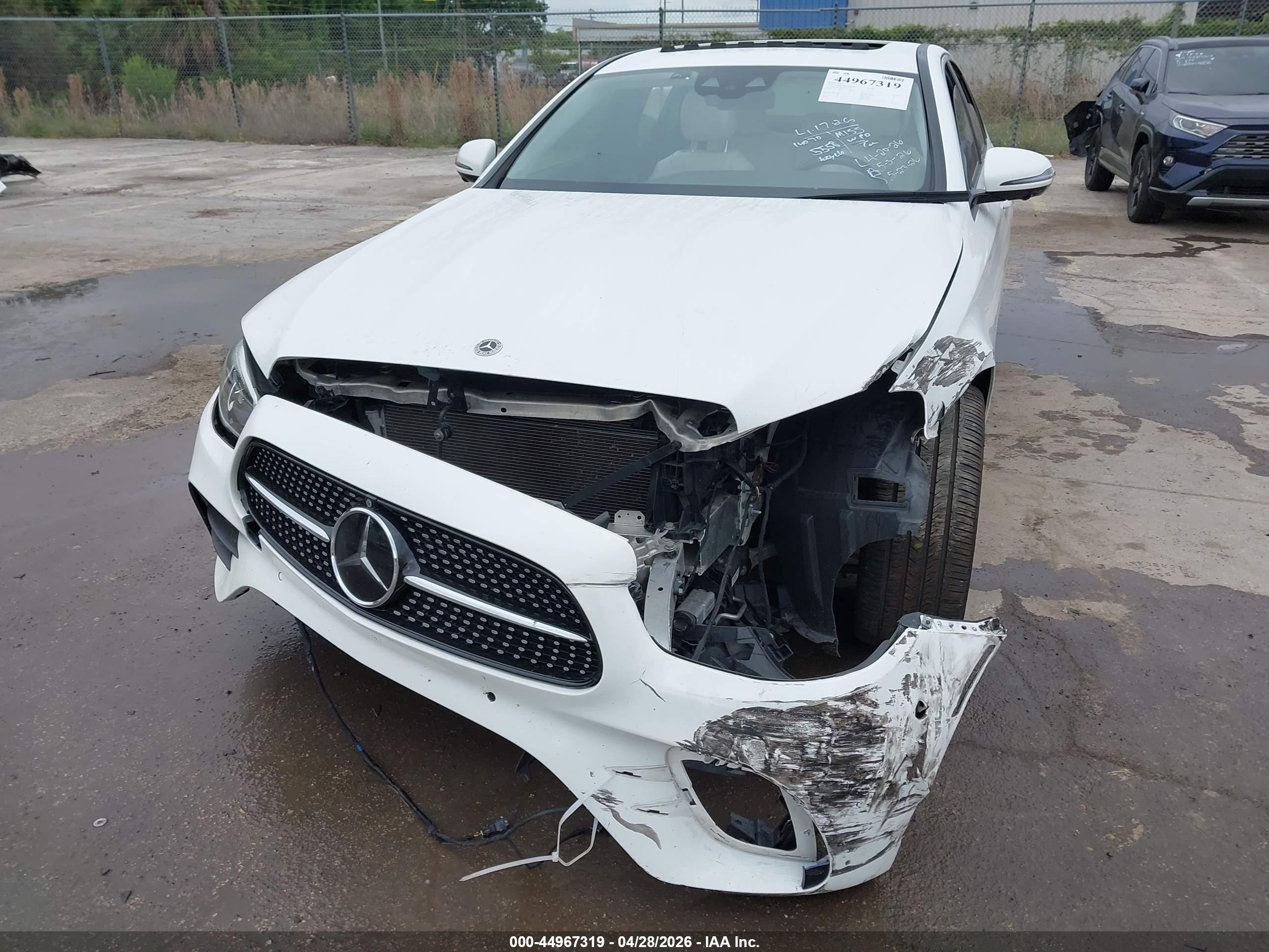 2022 Mercedes-benz E 350   White vin: W1KZF8DBXNB085558
