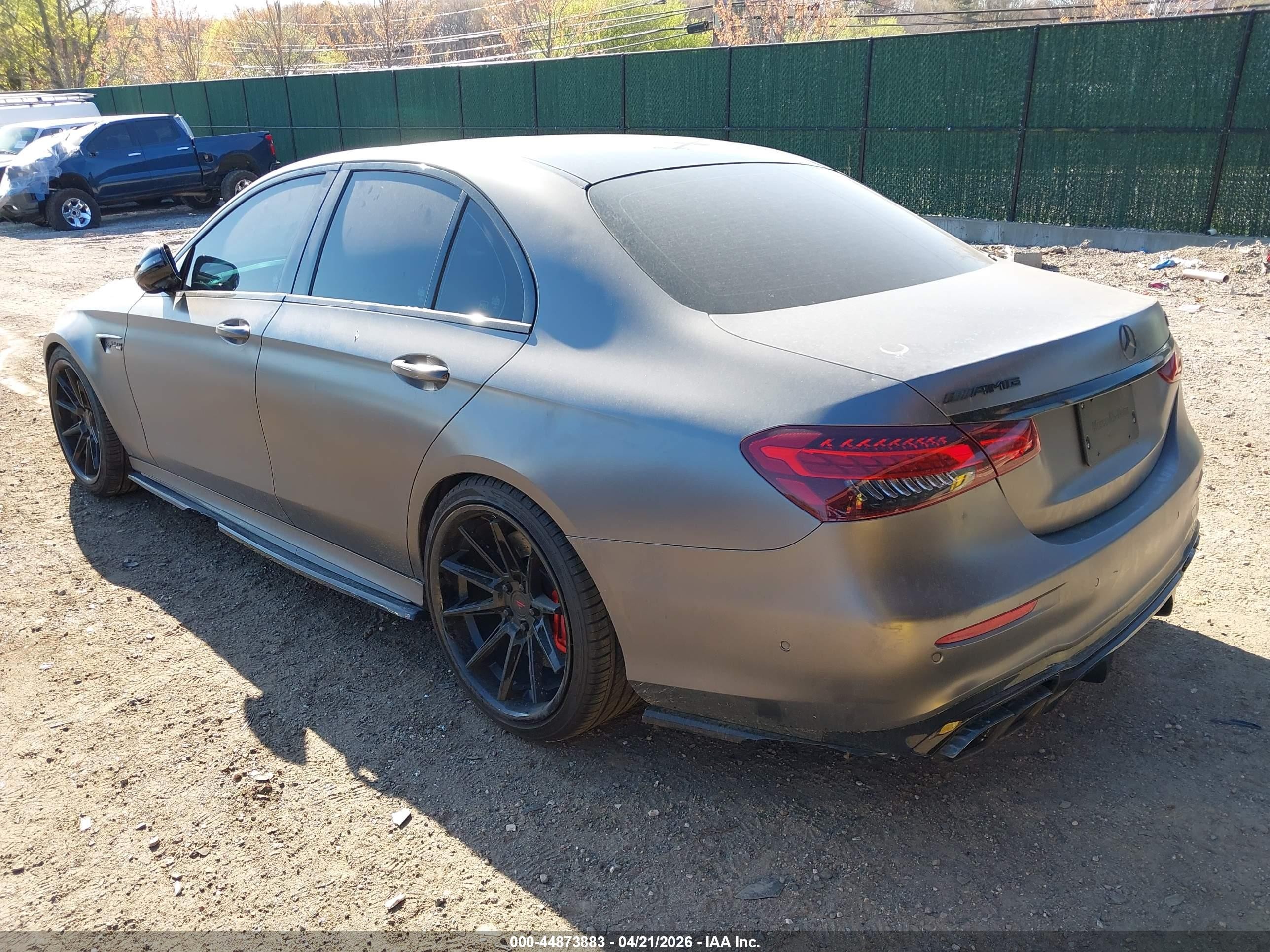 2021 Mercedes-benz Amg E 63 S 4matic+ Белый vin: W1KZF8KB7MA953751
