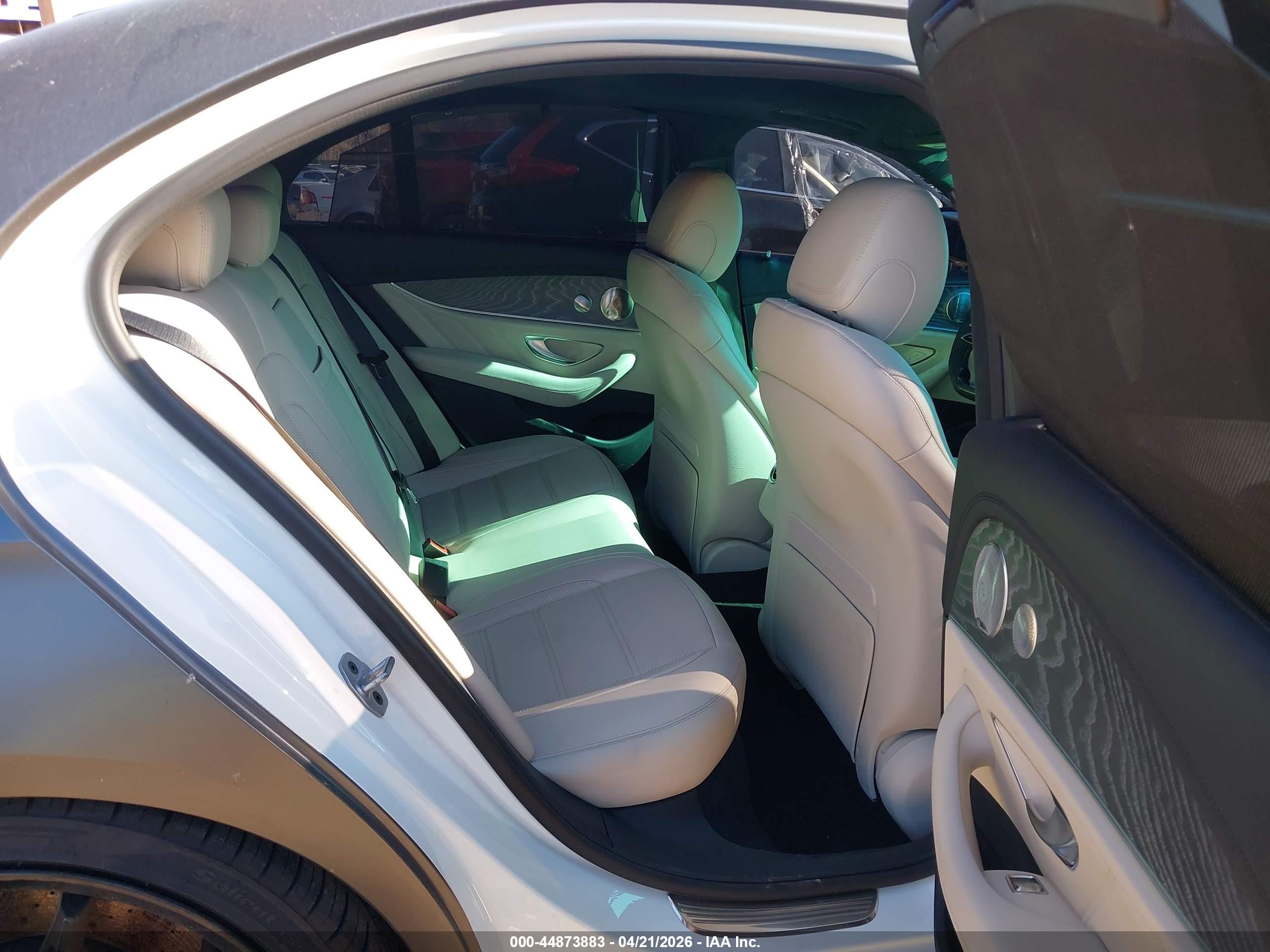 2021 Mercedes-benz Amg E 63 S 4matic+ Белый vin: W1KZF8KB7MA953751