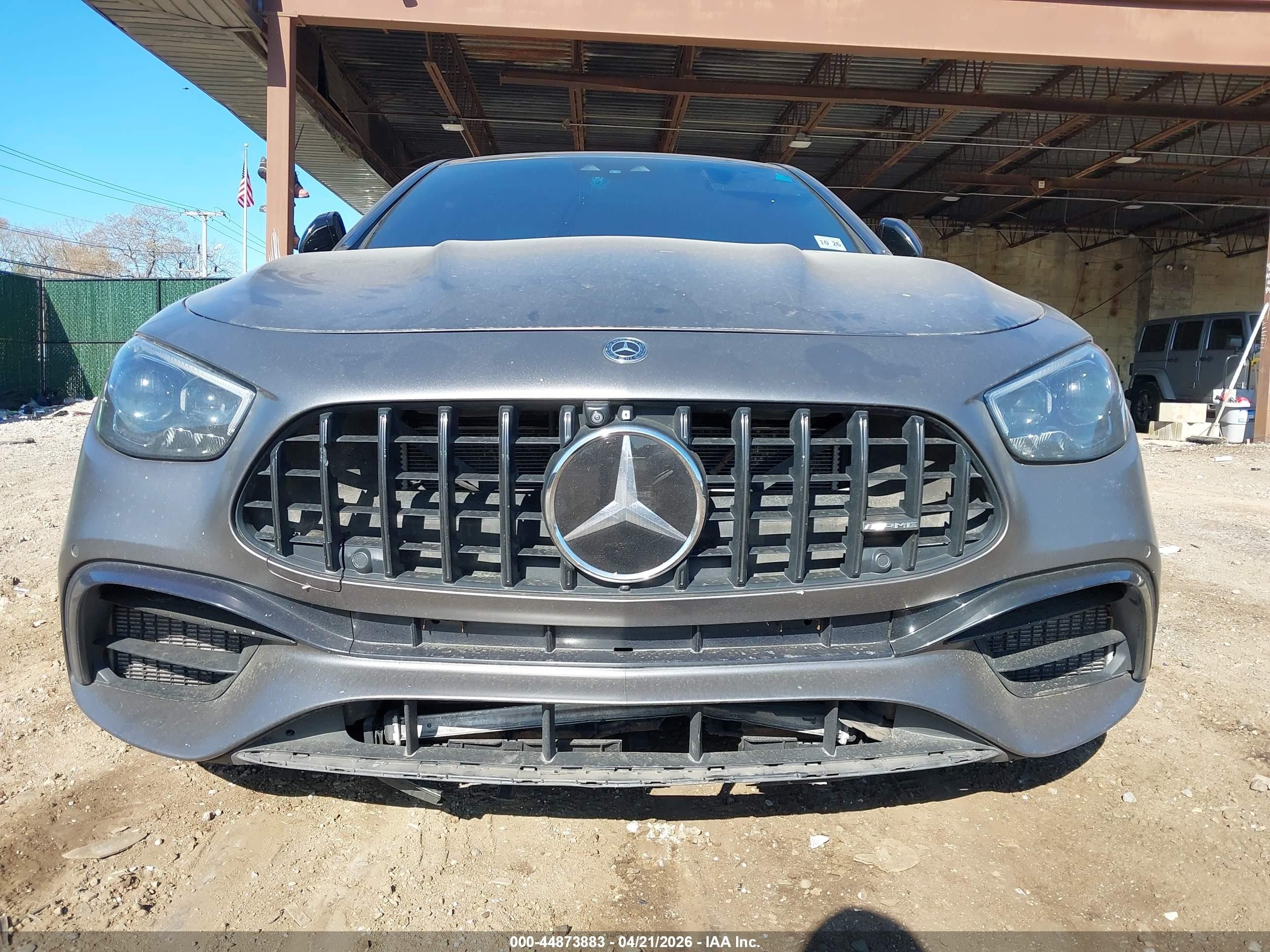 2021 Mercedes-benz Amg E 63 S 4matic+ Белый vin: W1KZF8KB7MA953751