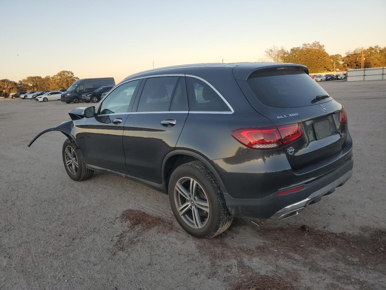 2020 Mercedes-benz Glc 300 Черный vin: W1N0G8DB0LF759523