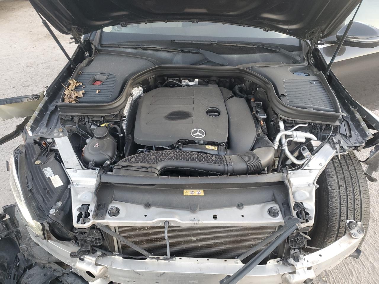 2020 Mercedes-benz Glc 300 Черный vin: W1N0G8DB0LF759523