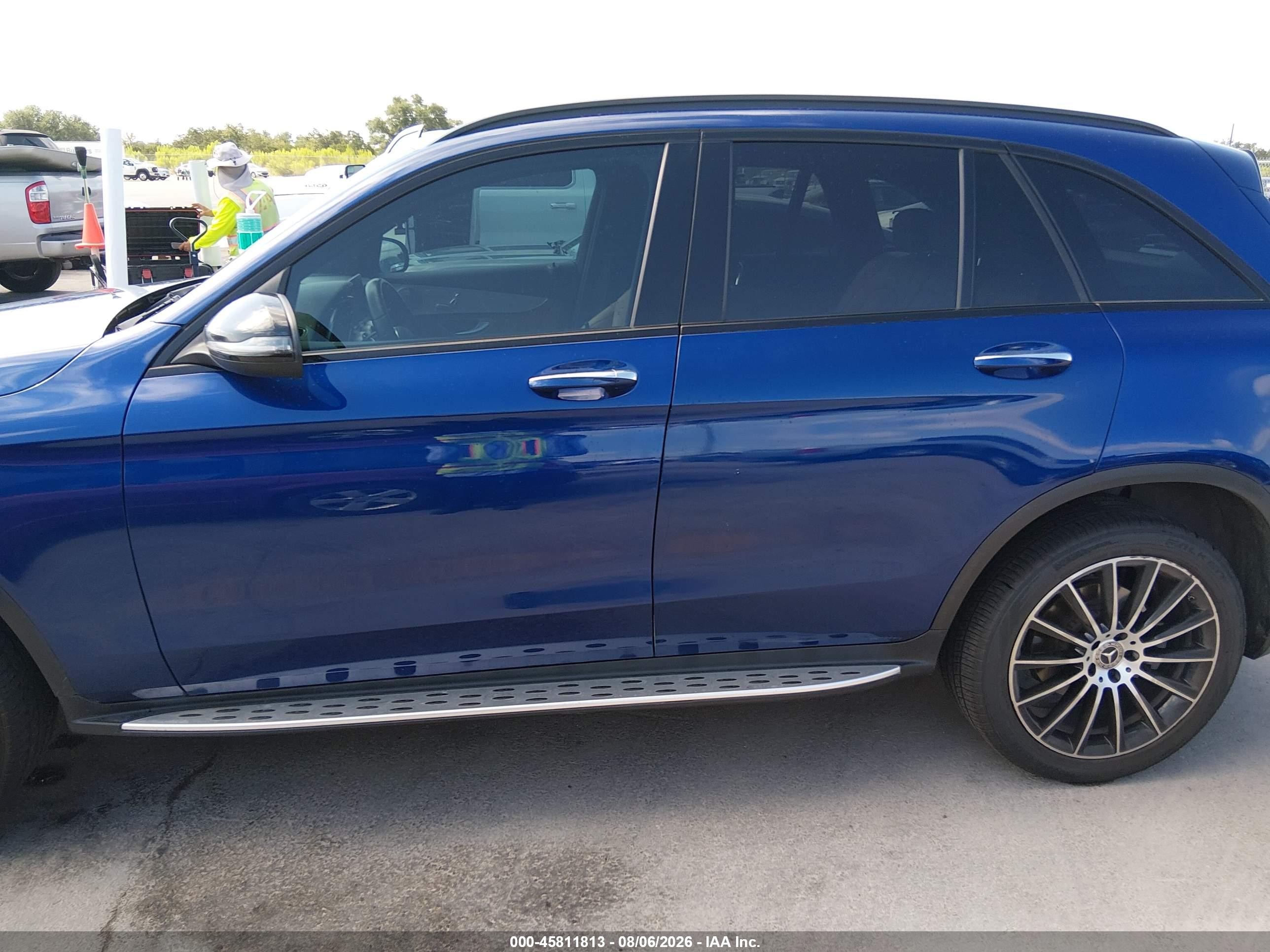 2021 Mercedes-benz Glc 300 Suv Blue vin: W1N0G8DB1MV283399