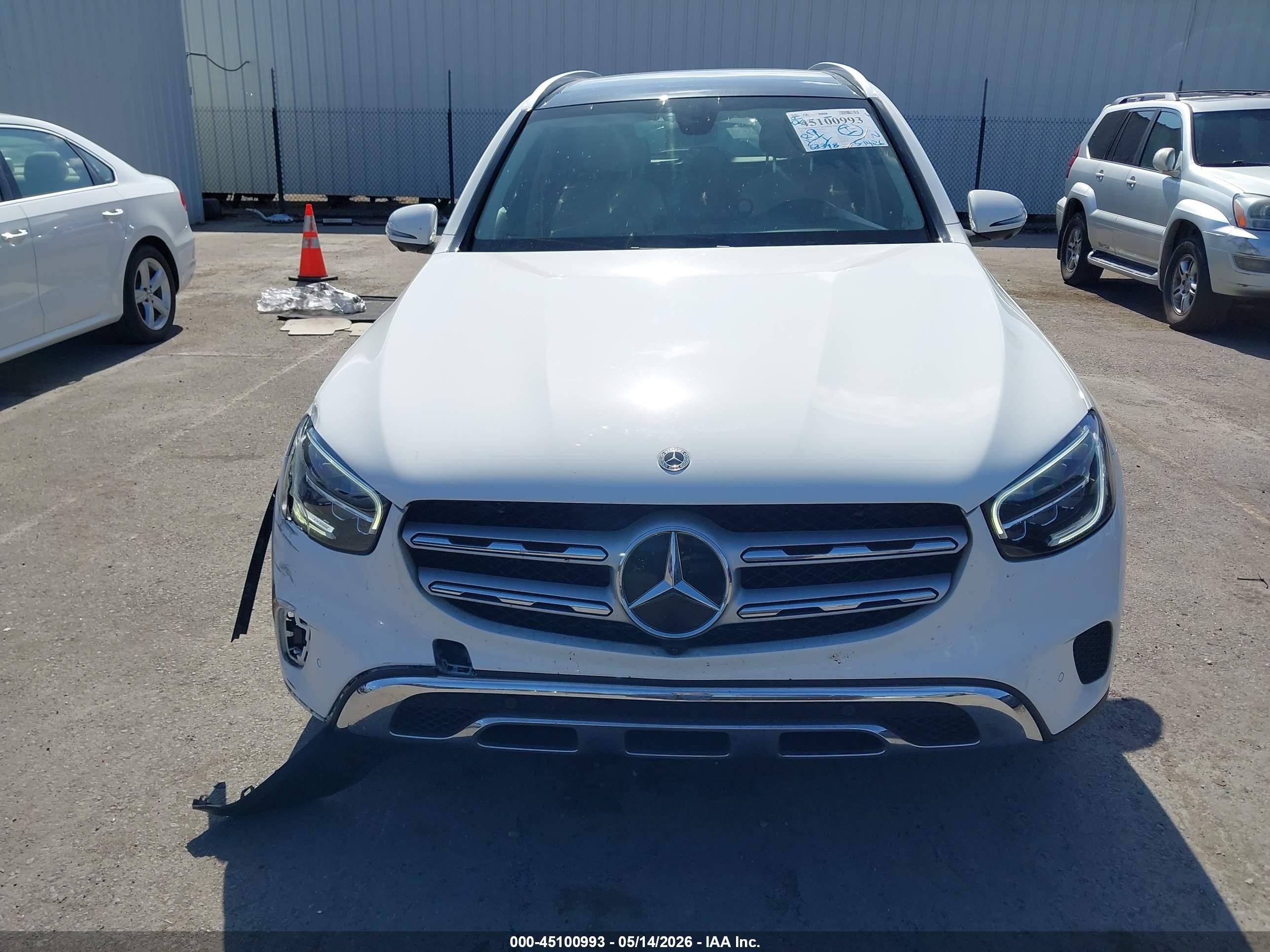 2021 Mercedes-benz Glc 300 Suv Белый vin: W1N0G8DB1MV303179