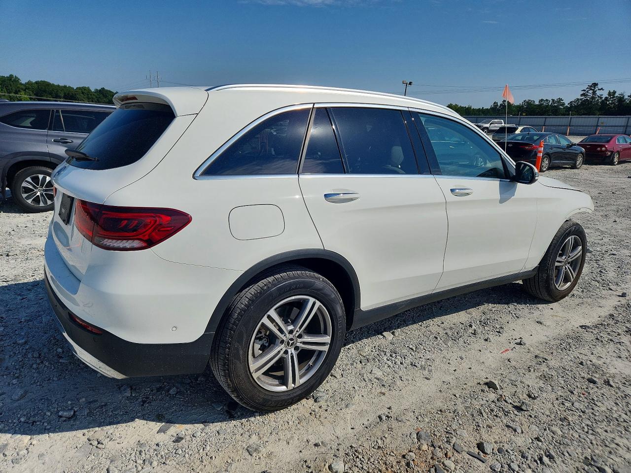 2022 Mercedes-benz Glc 300 White vin: W1N0G8DB3NV382582