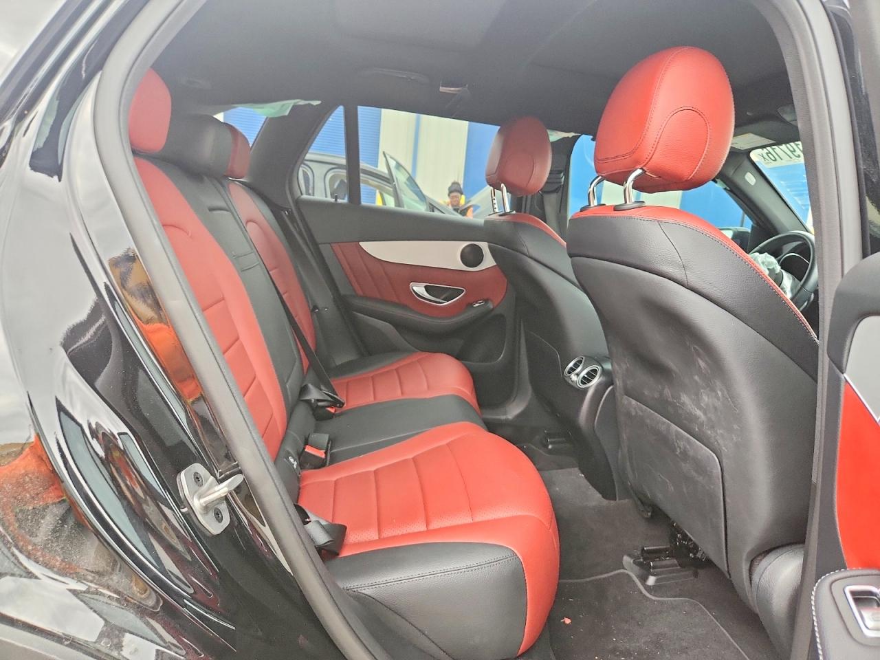 2021 Mercedes-benz Glc 300 Black vin: W1N0G8DB5MV324343