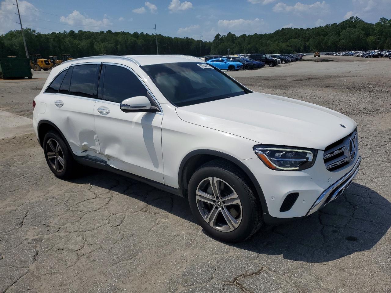 2021 Mercedes-benz Glc 300 Белый vin: W1N0G8DB6MF997944