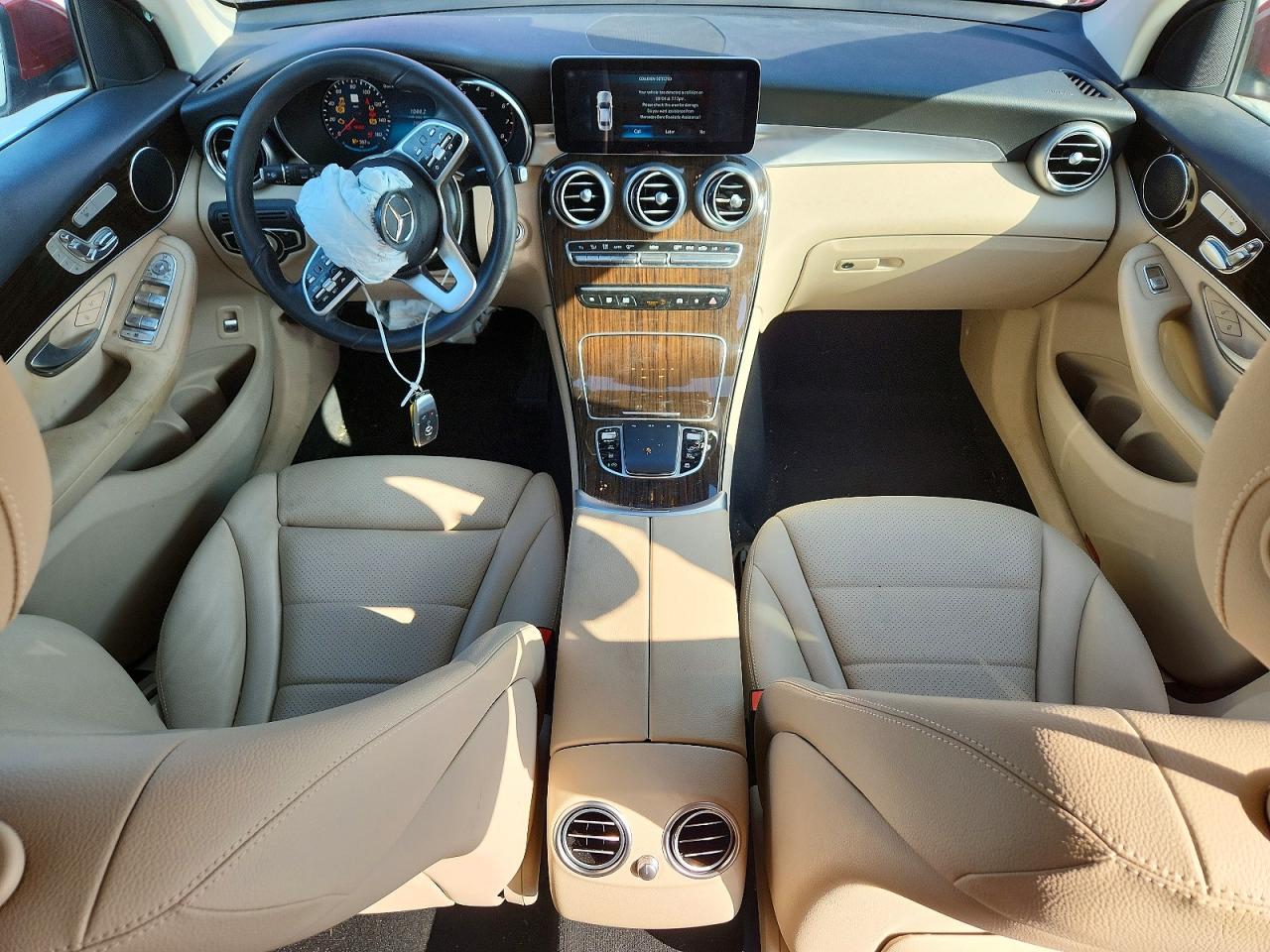 2022 Mercedes-benz Glc 300 Темно-бордовый vin: W1N0G8DB6NV364223